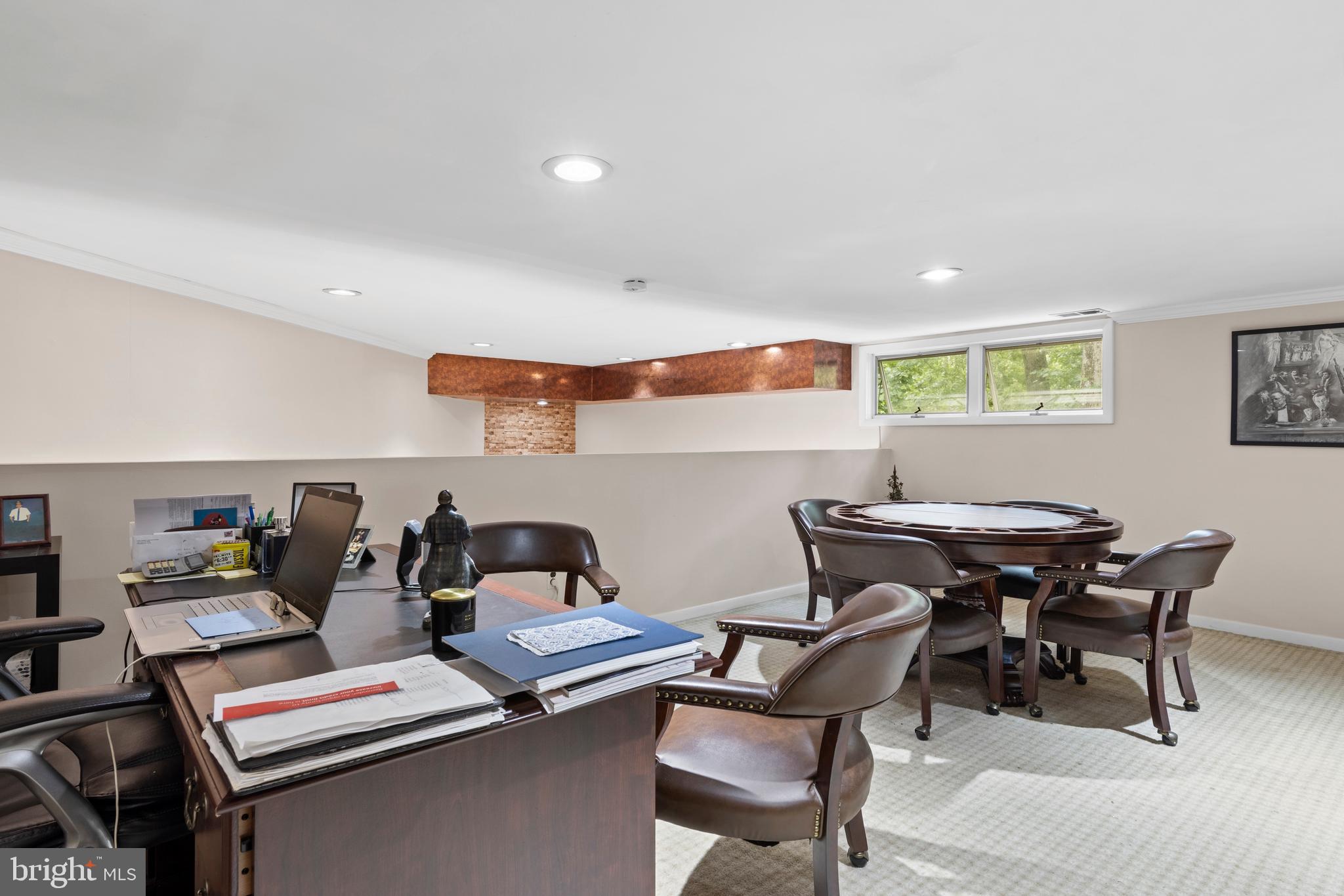 OAK HILL - Residential