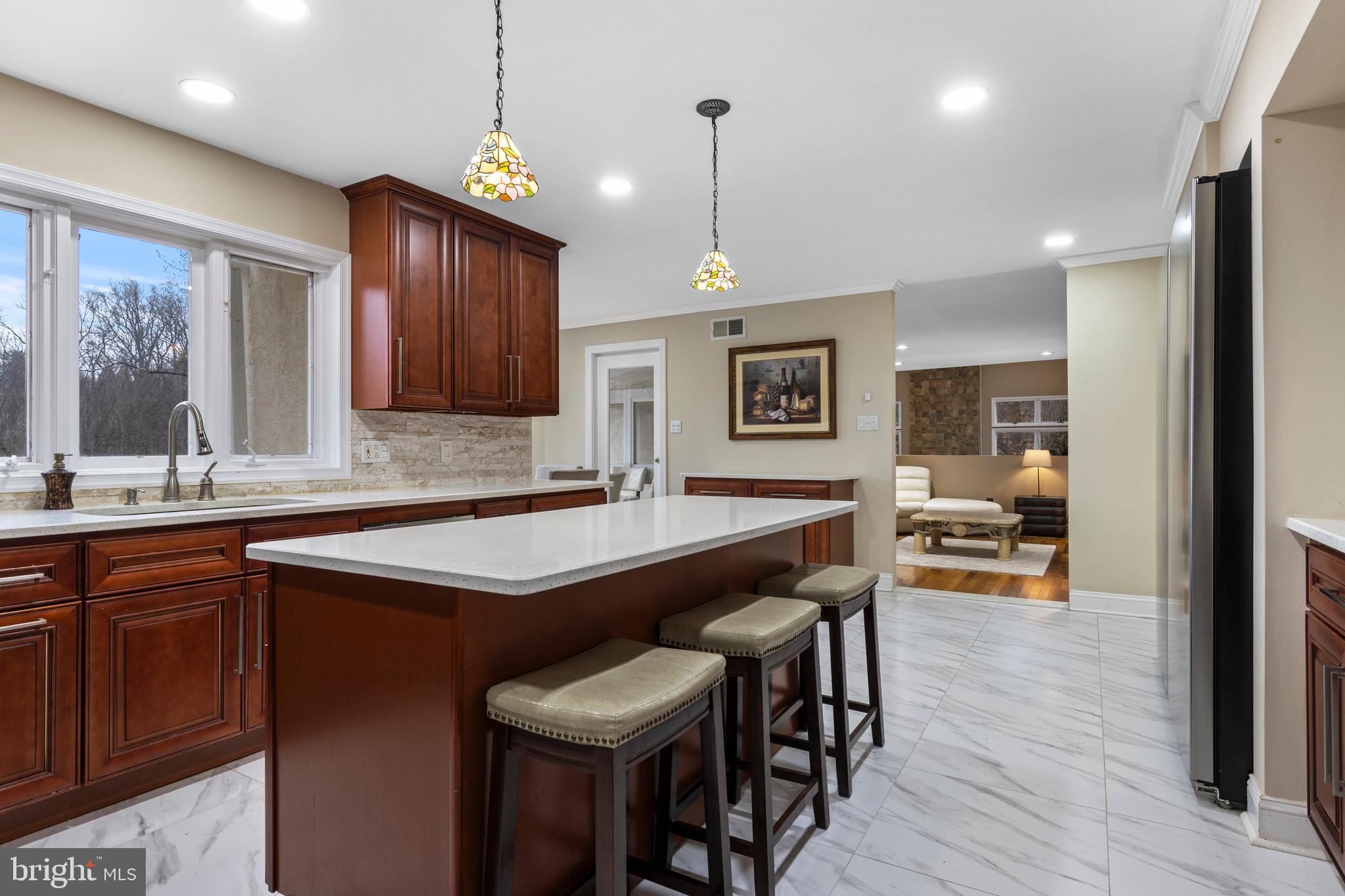 OAK HILL - Residential