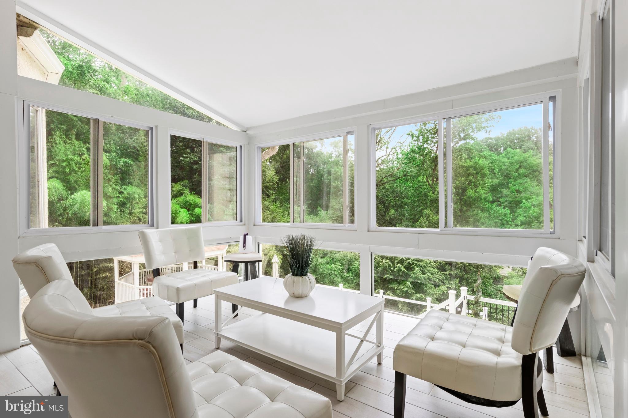 OAK HILL - Residential