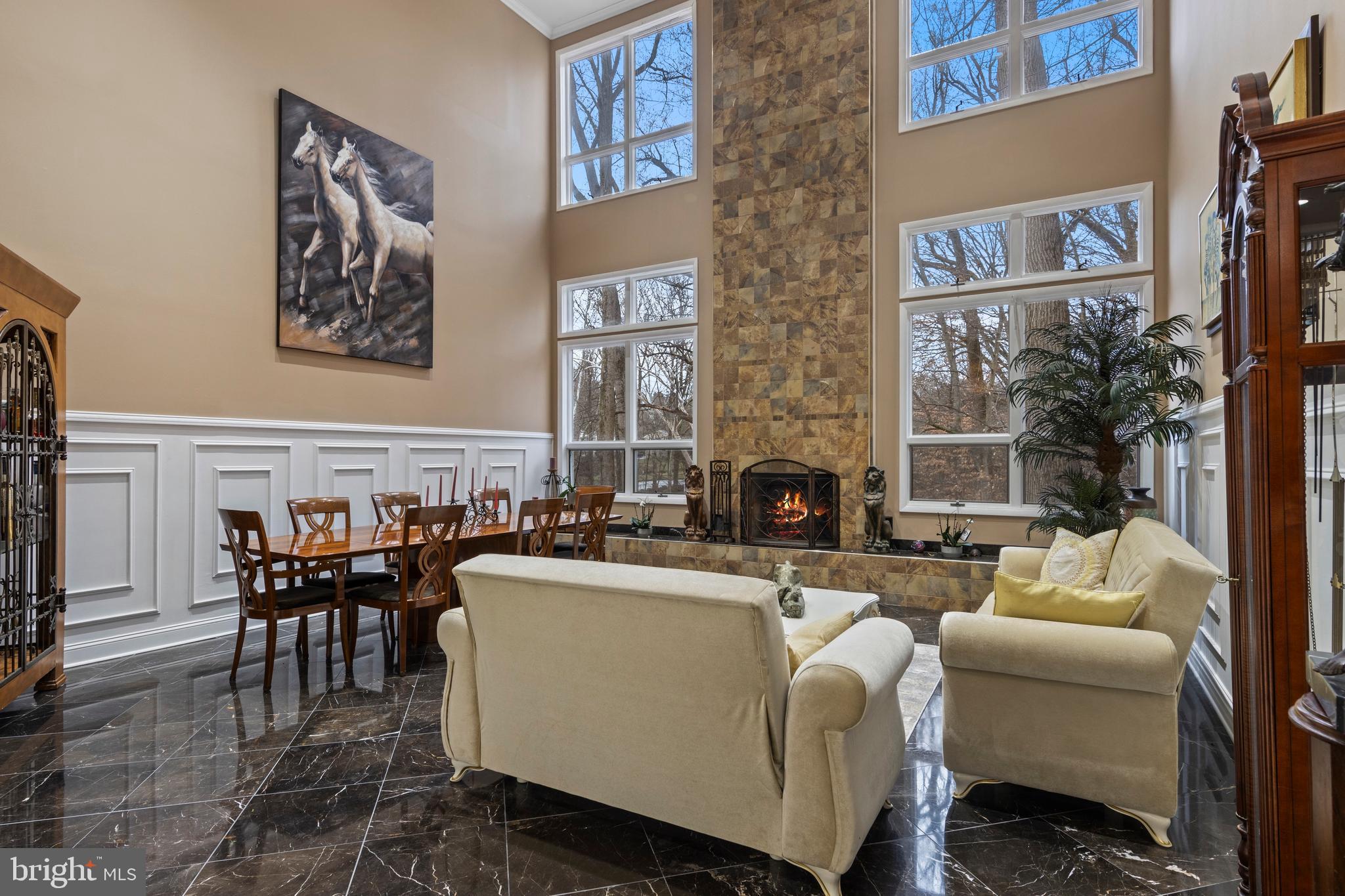 OAK HILL - Residential