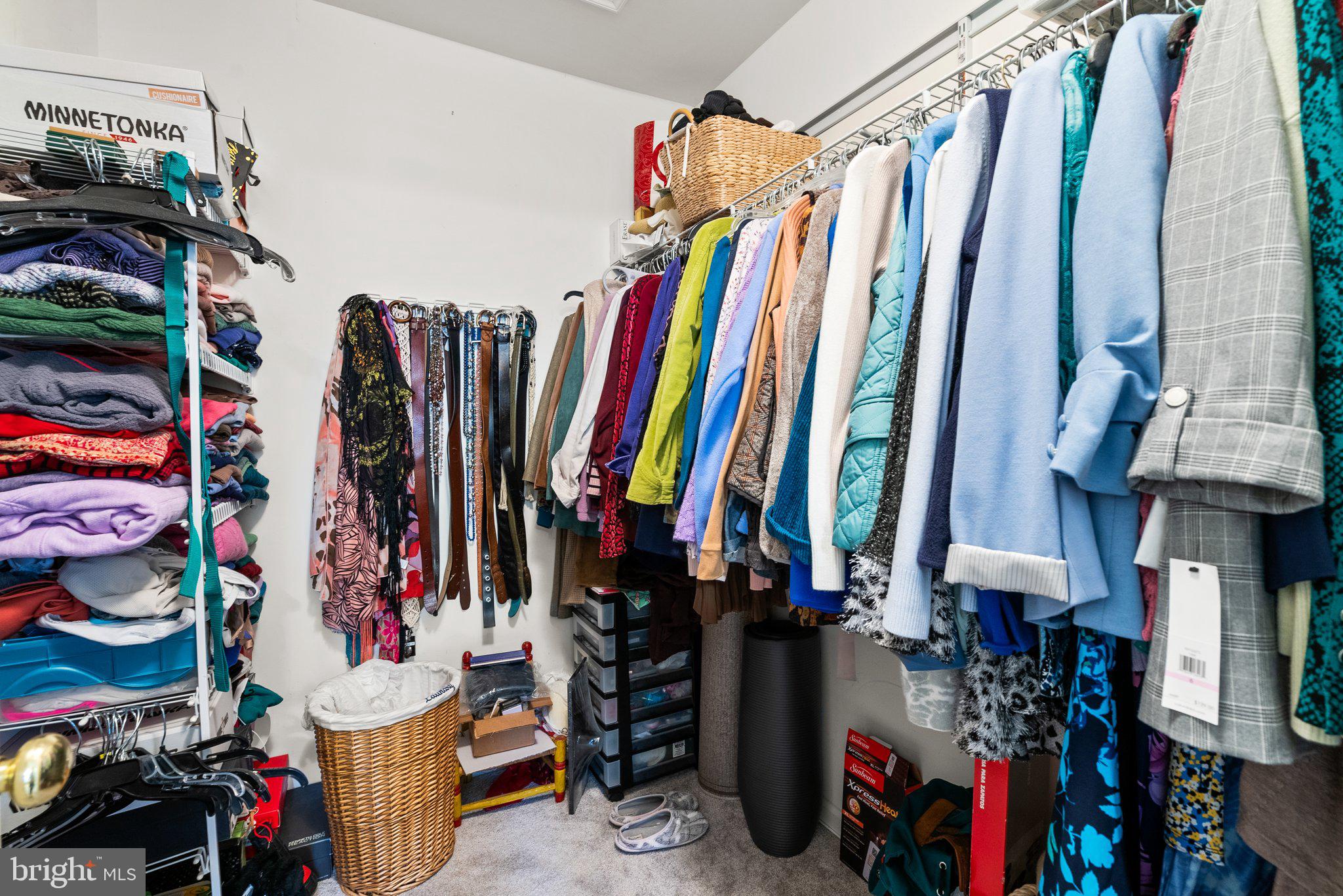 BARNSLEY MANOR ESTATES - Residential