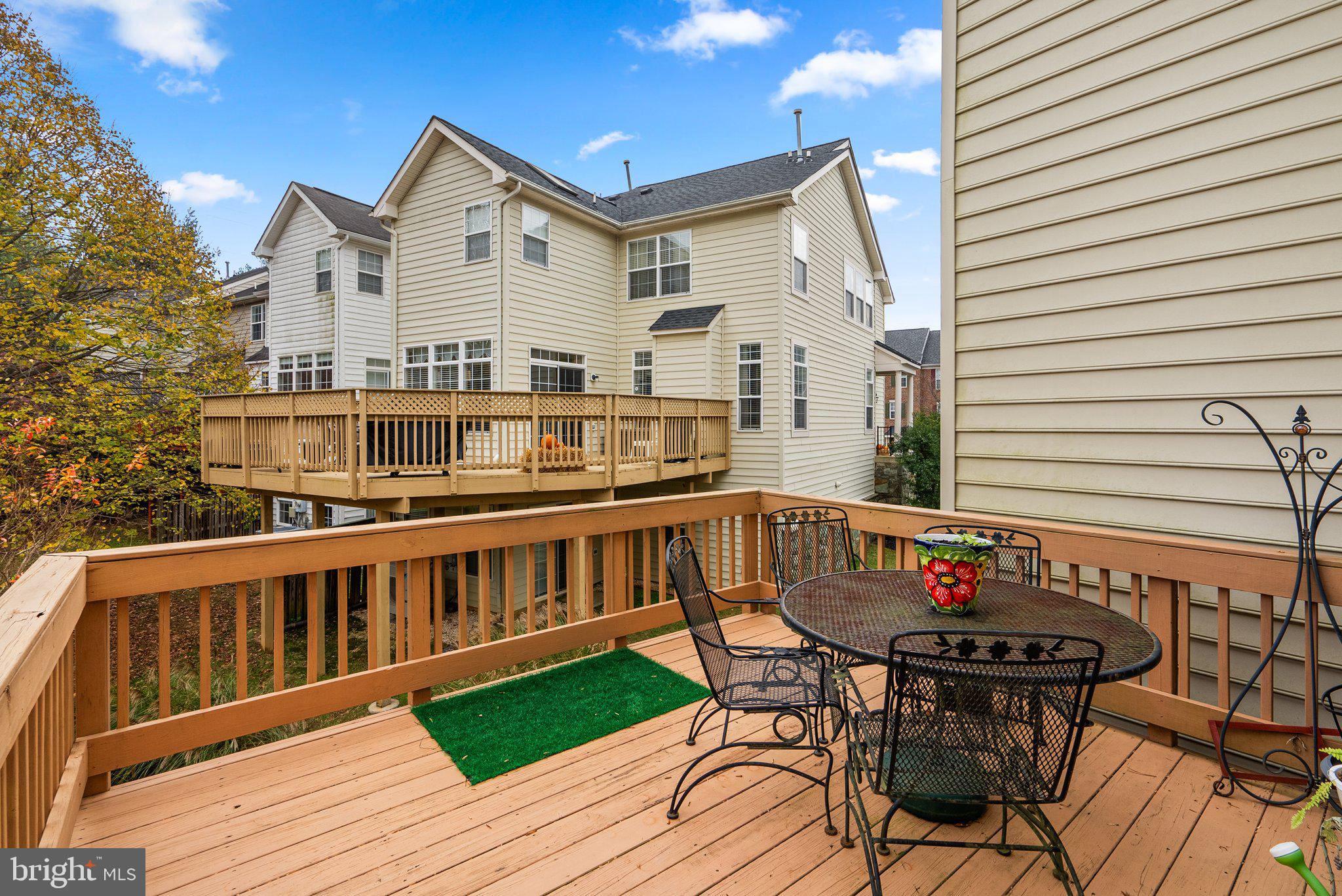 BARNSLEY MANOR ESTATES - Residential