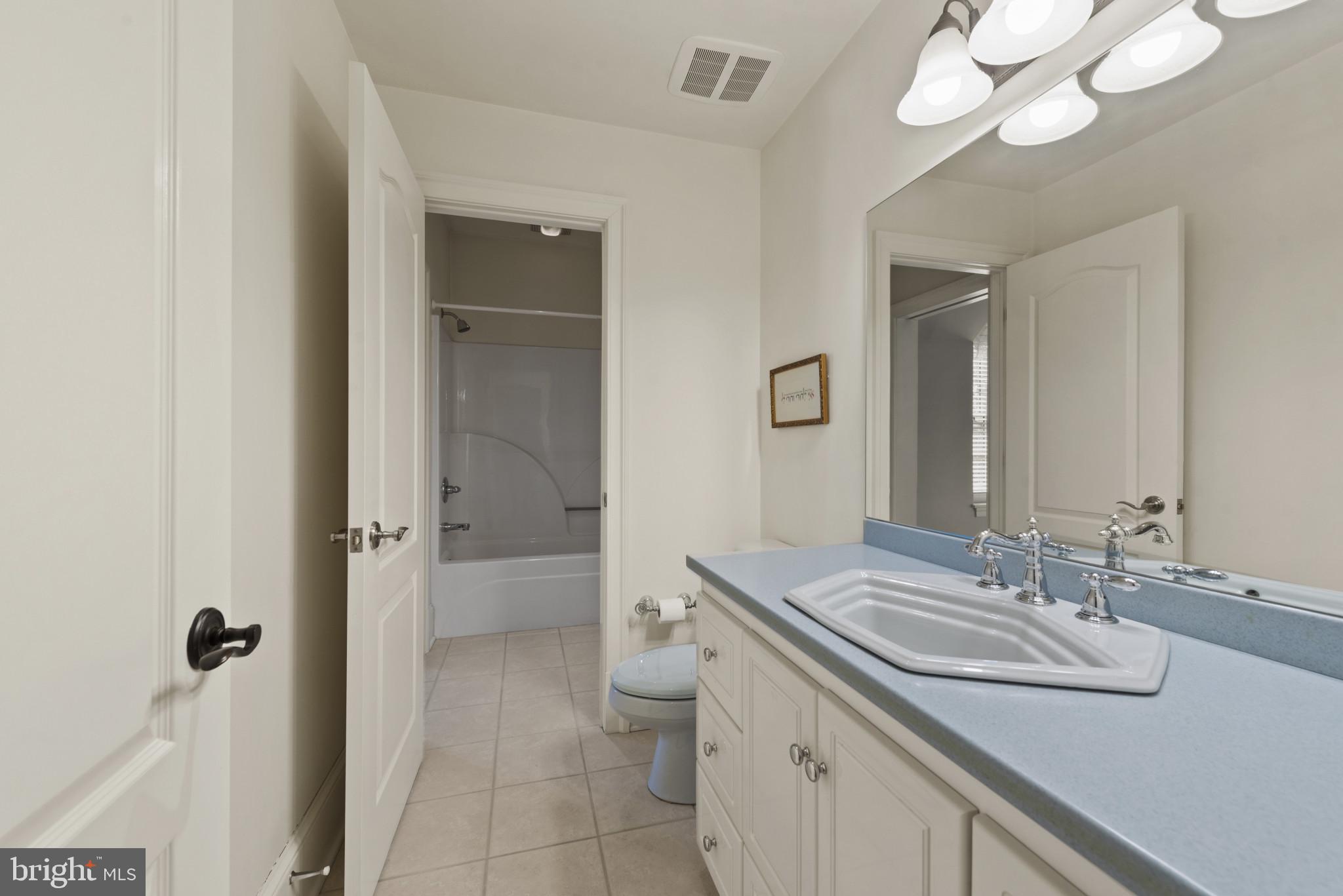 RUXTON - Residential