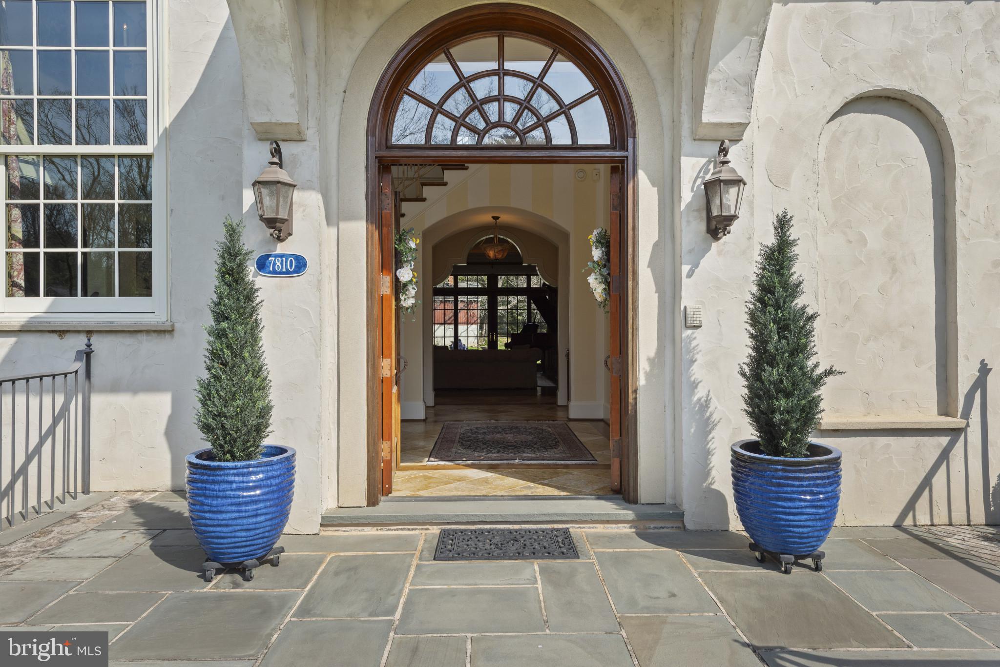 RUXTON - Residential