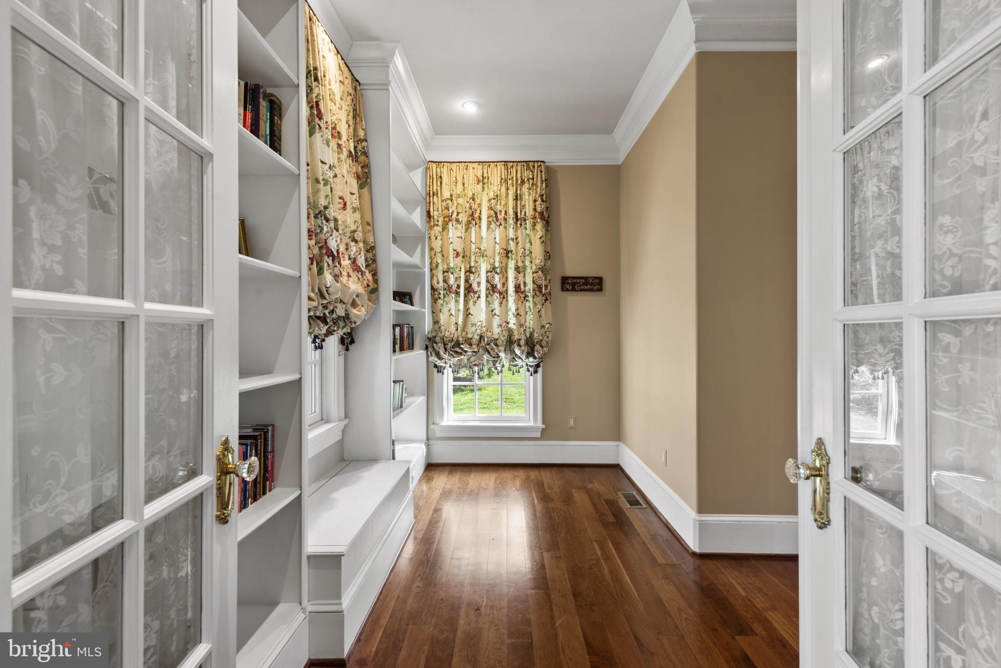 RUXTON - Residential