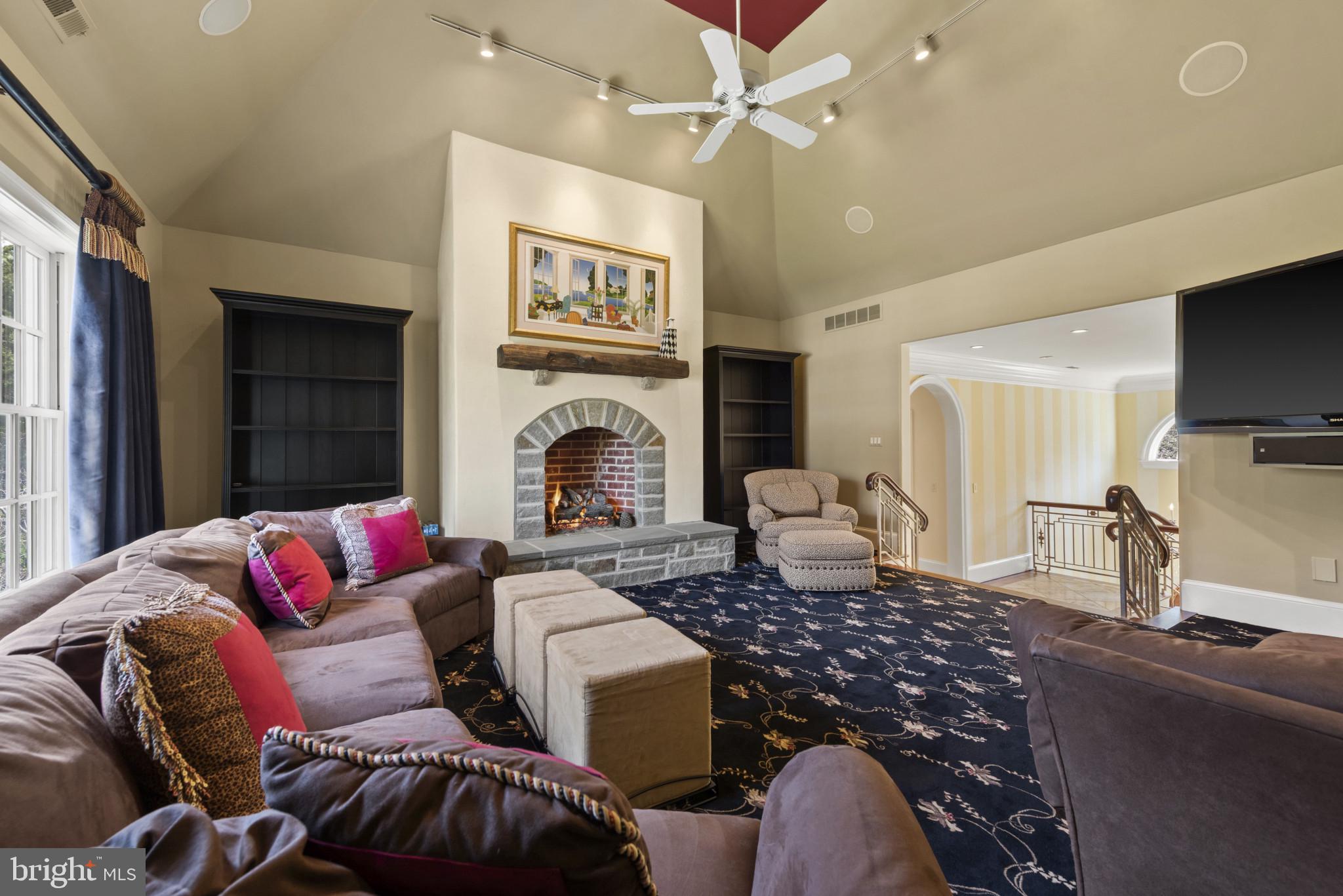 RUXTON - Residential