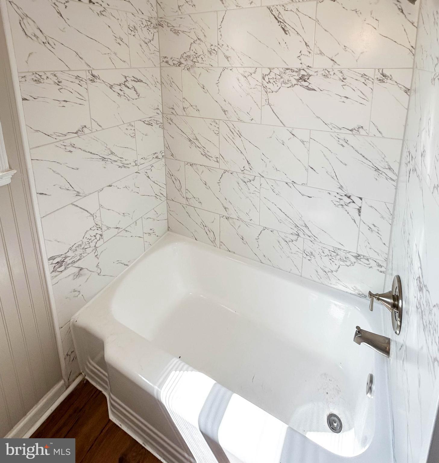 HILLTOP PARK - Residential