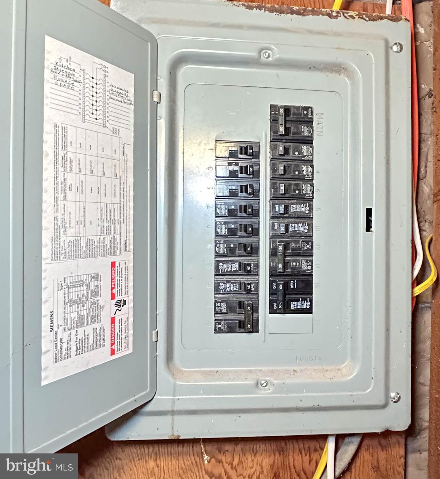 HILLTOP PARK - Residential