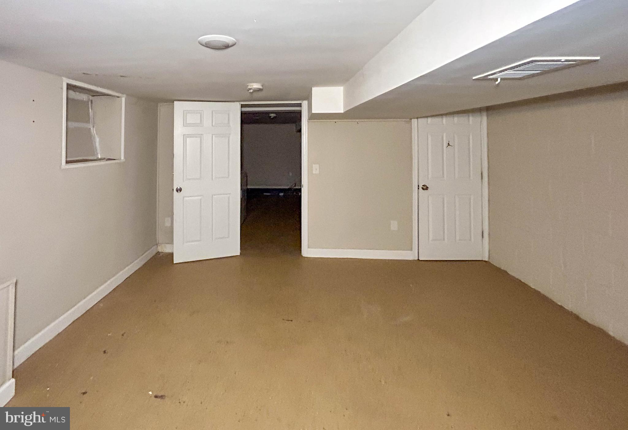 HILLTOP PARK - Residential