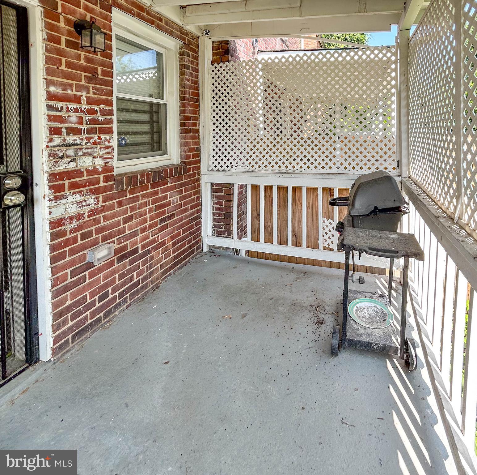 HILLTOP PARK - Residential