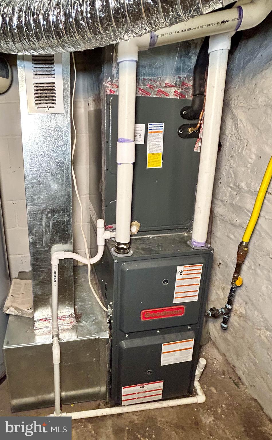 HILLTOP PARK - Residential