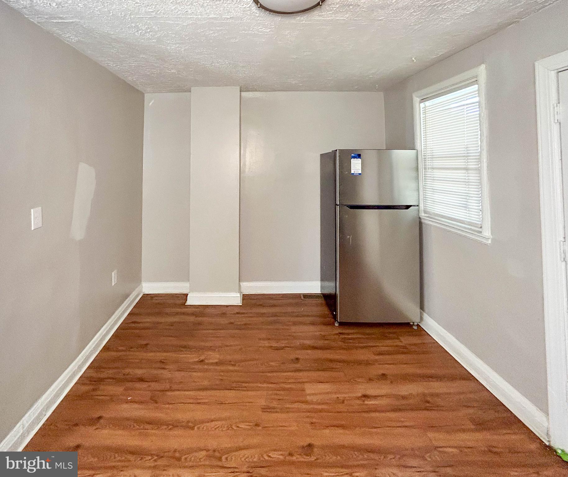 HILLTOP PARK - Residential