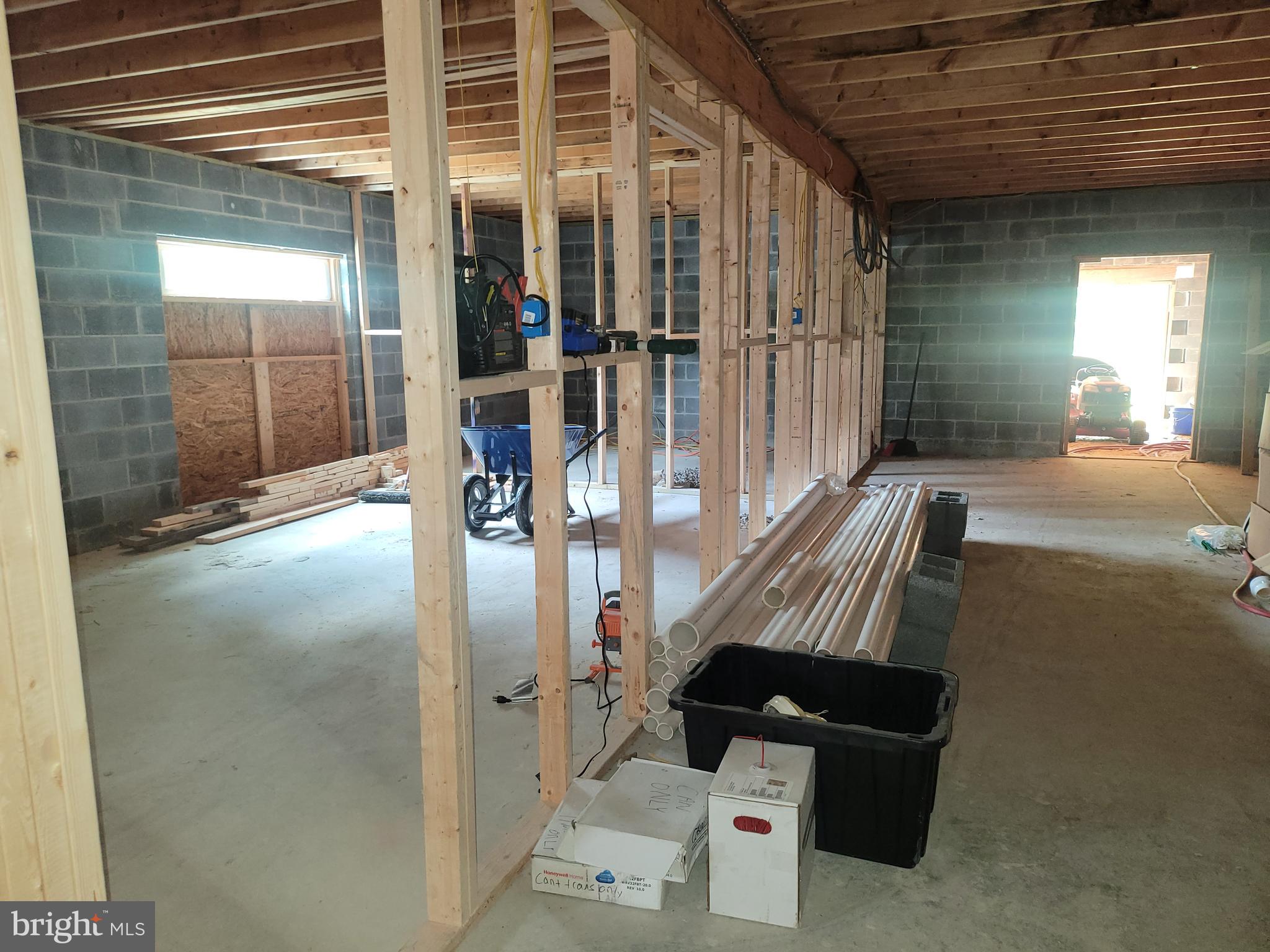 CACAPON VIEW - Residential