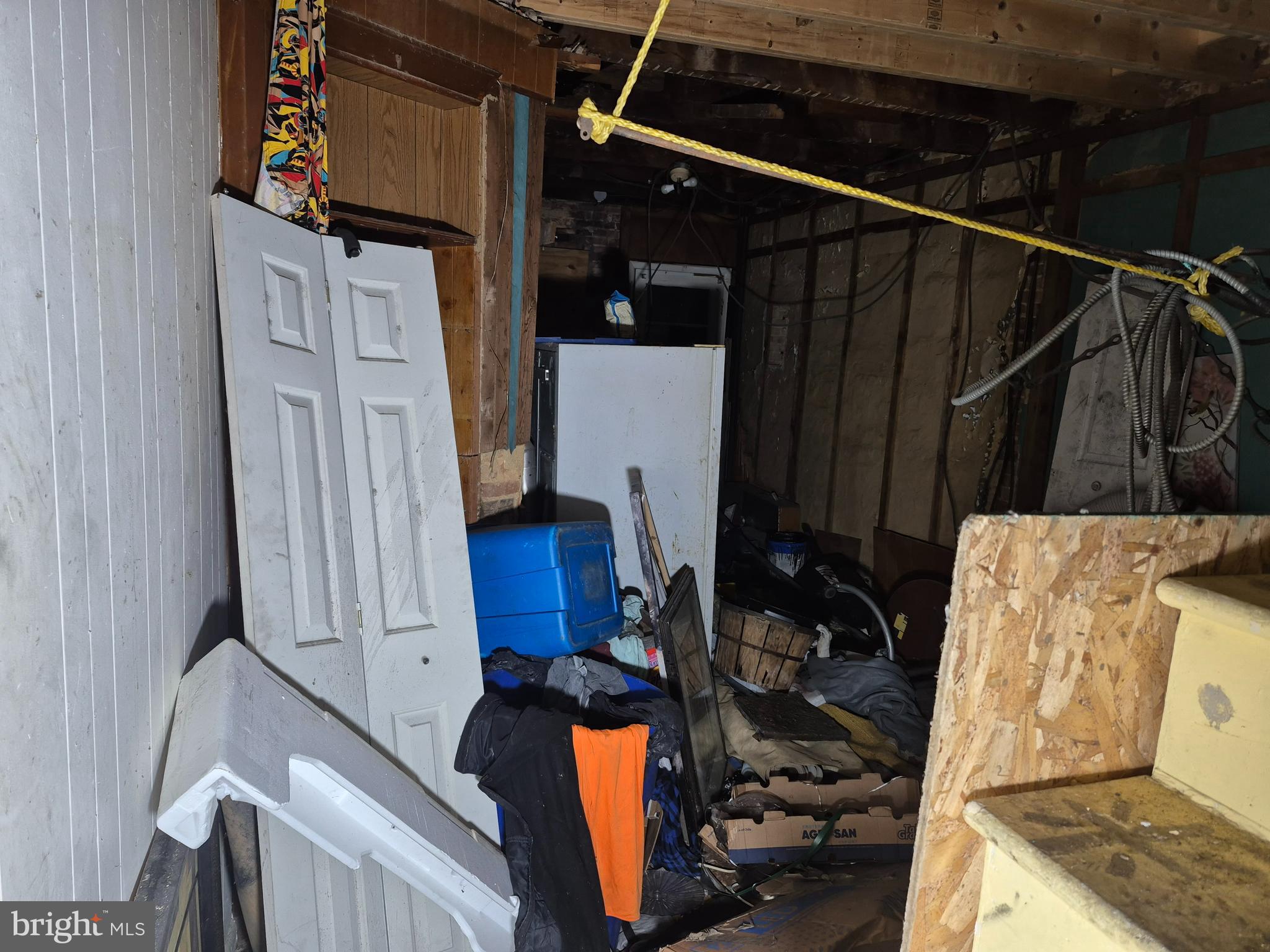 BOOTH-BOYD - Residential