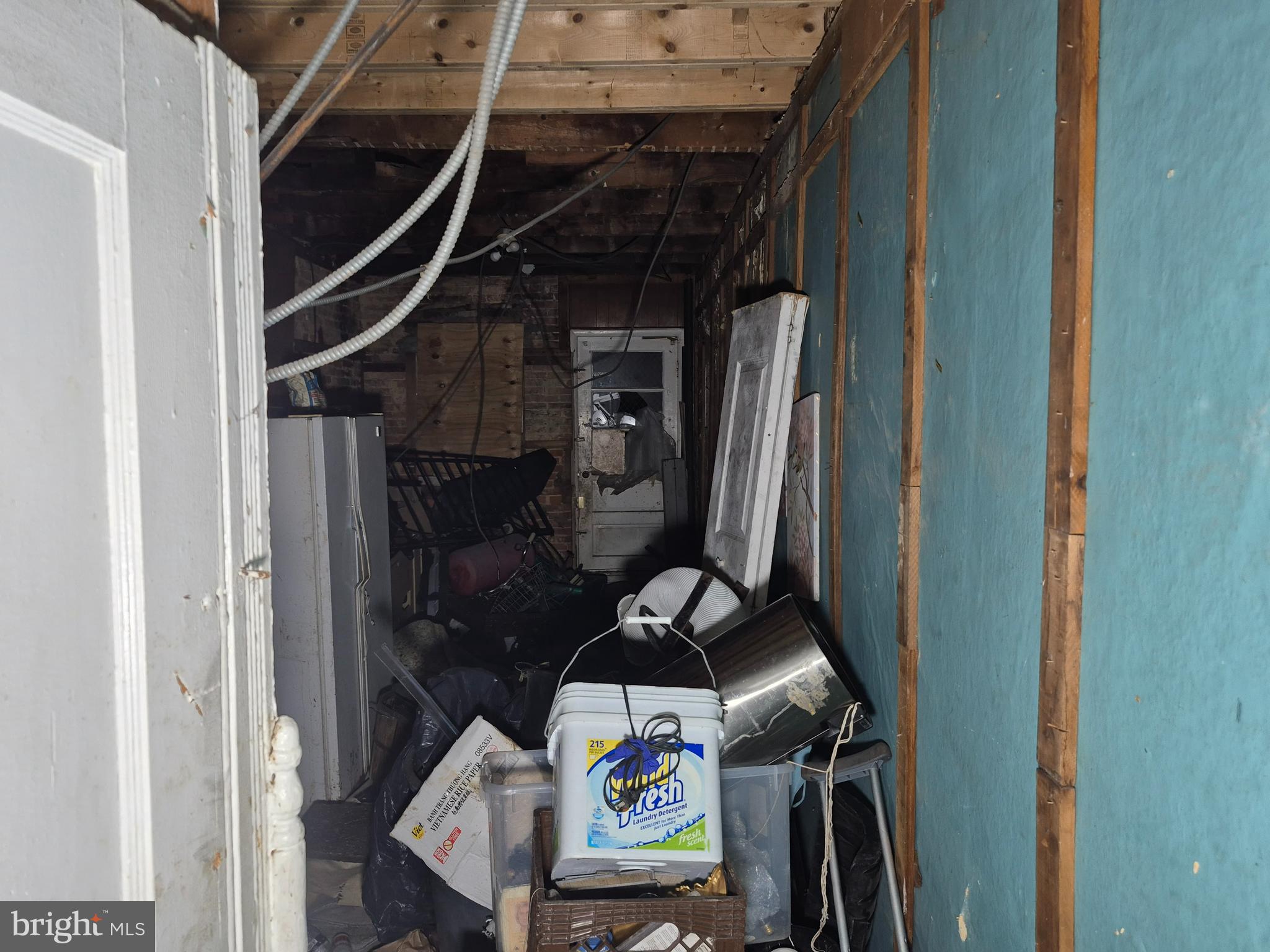 BOOTH-BOYD - Residential