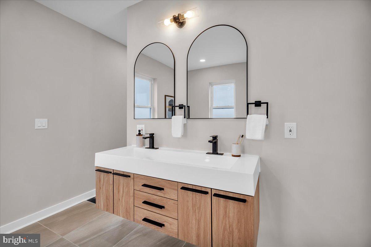 EAST PASSYUNK CROSSING - Residential