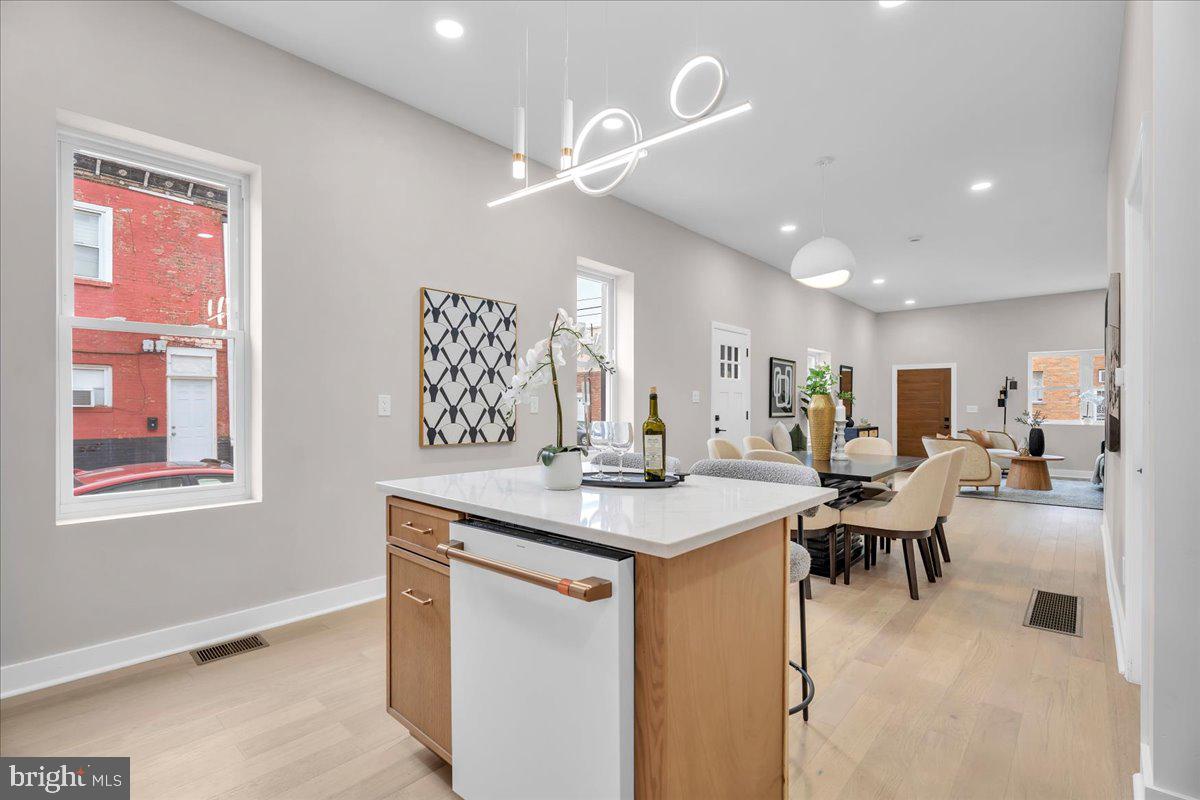 EAST PASSYUNK CROSSING - Residential