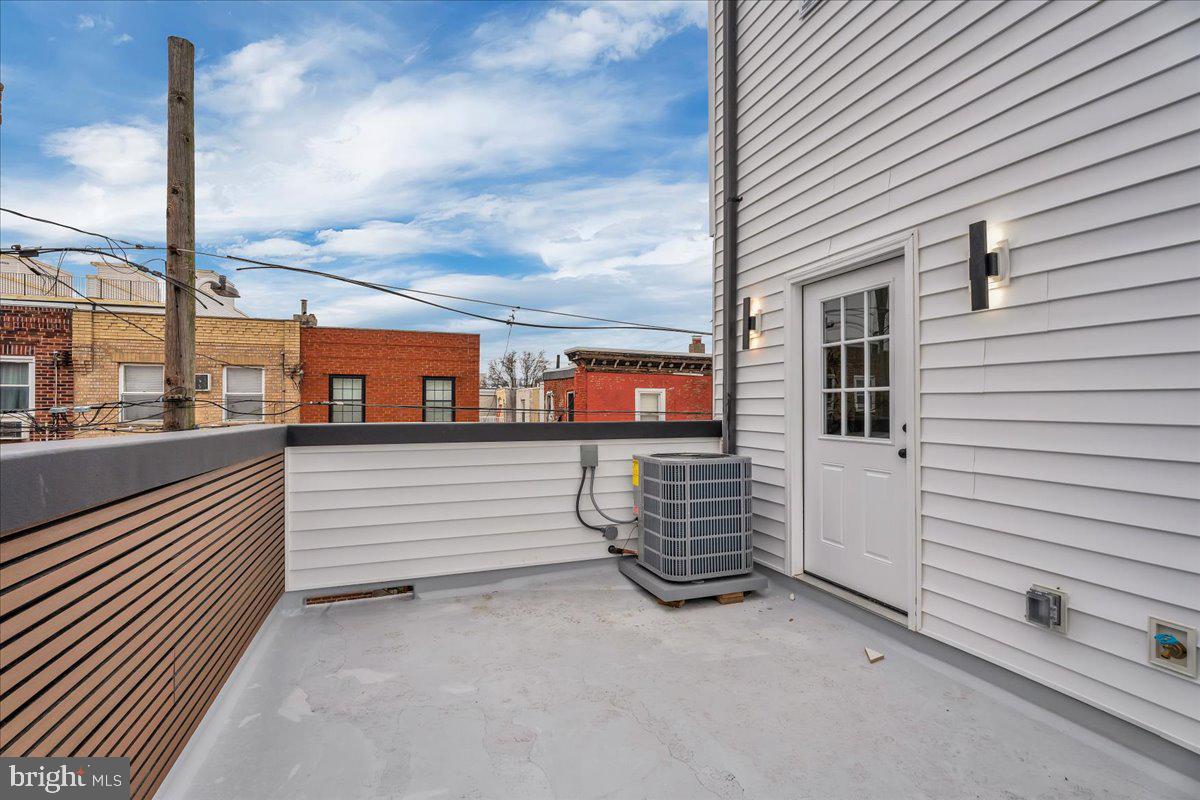 EAST PASSYUNK CROSSING - Residential