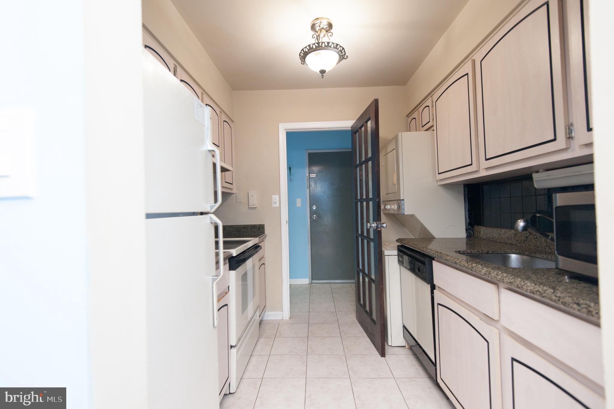 HUNTING RIDGE - Residential