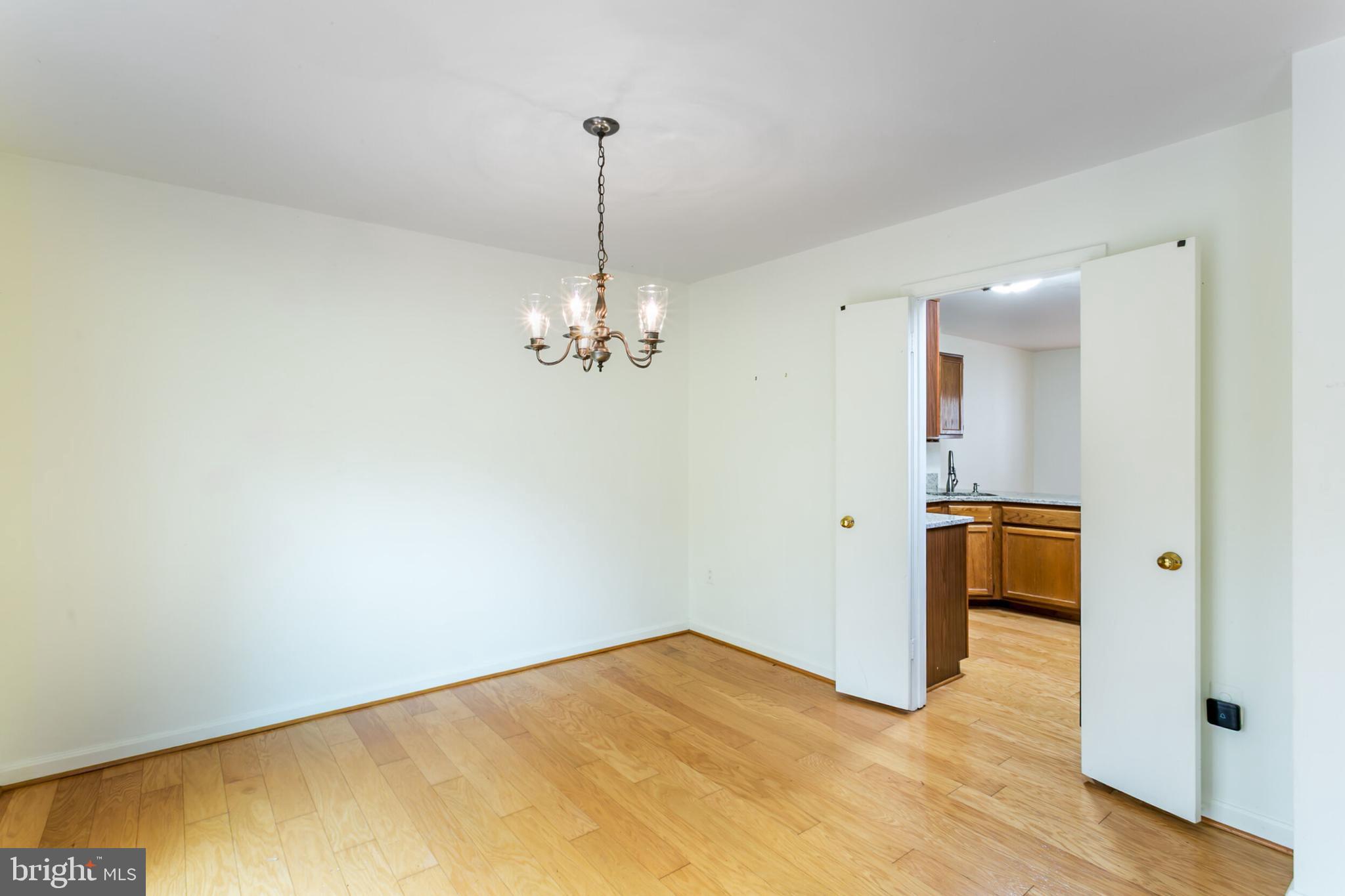 14 TIVOLI LAKE COURT