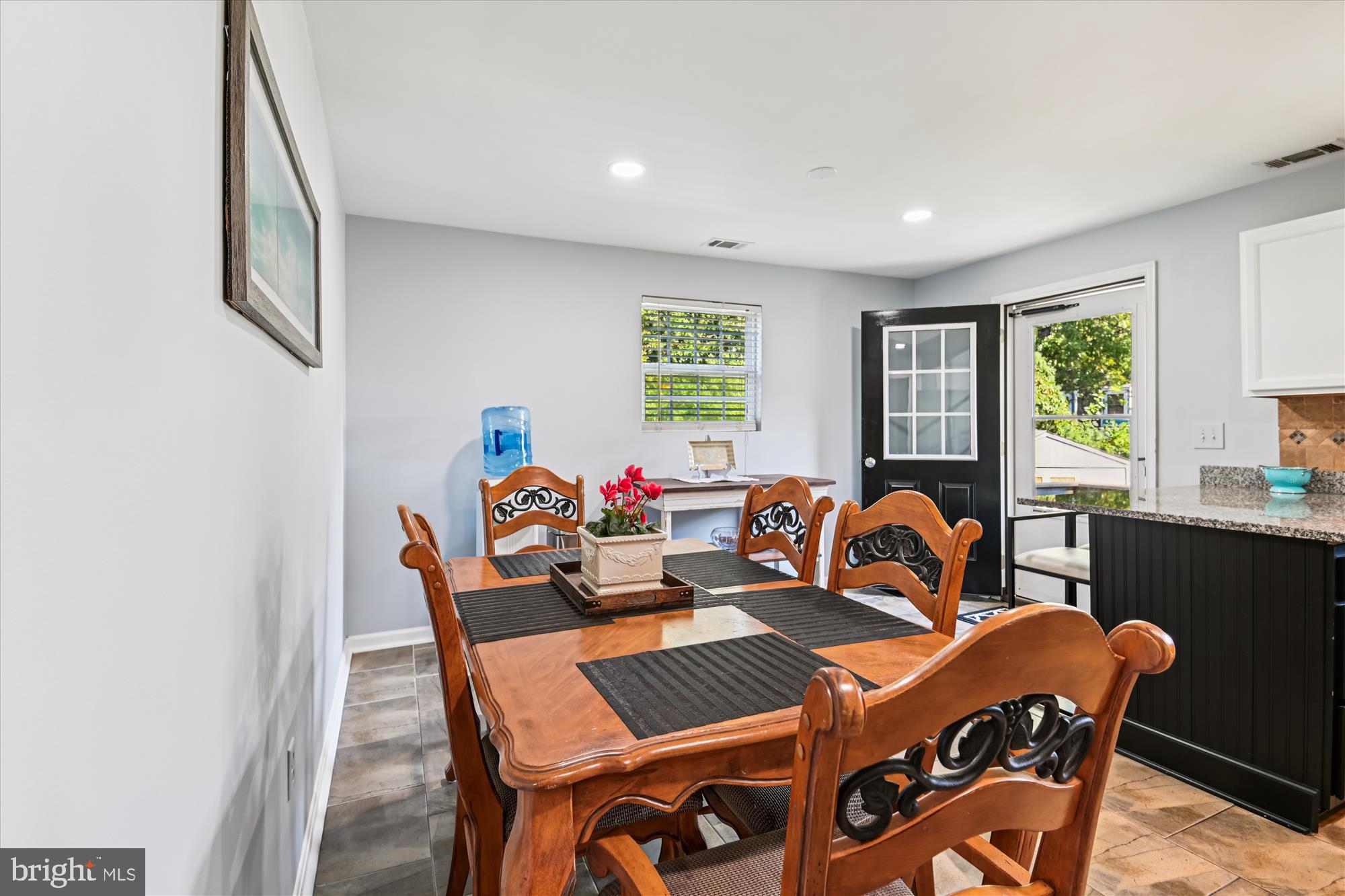 SELBY ON THE BAY - Residential