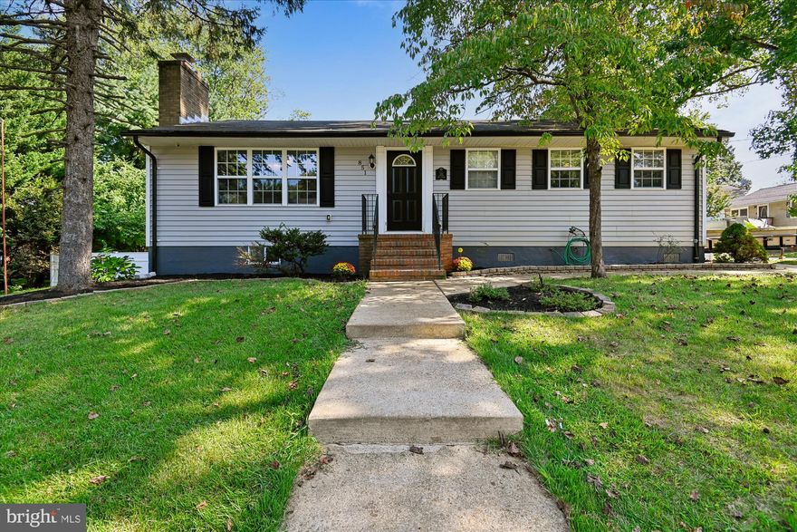 New List Price for this Lovely rambler located in the water-privileged Community of Selby On The Bay offering 4 bedrooms and 2 full baths* Main level has a Living Room w/HWD floors, built-in shelving next to the brick FP with glass doors*  Ceramic tiled Kitchen with dining area, newer SS/Appliances, granite counters tops, breakfast bar and door to back porch and patio to spacious backyard that has the 6' white vinyl fence for total privacy* Three carpeted bedrooms and full bath with shower/tub*  The lower level recreation room with one bedroom and full bath for your extra guests* There is a paved pull-off for your boat or car*  Enjoy the community amenities that include clubhouse, sandy beach, playground, basketball courts and boat ramp*  Definitely a must see!