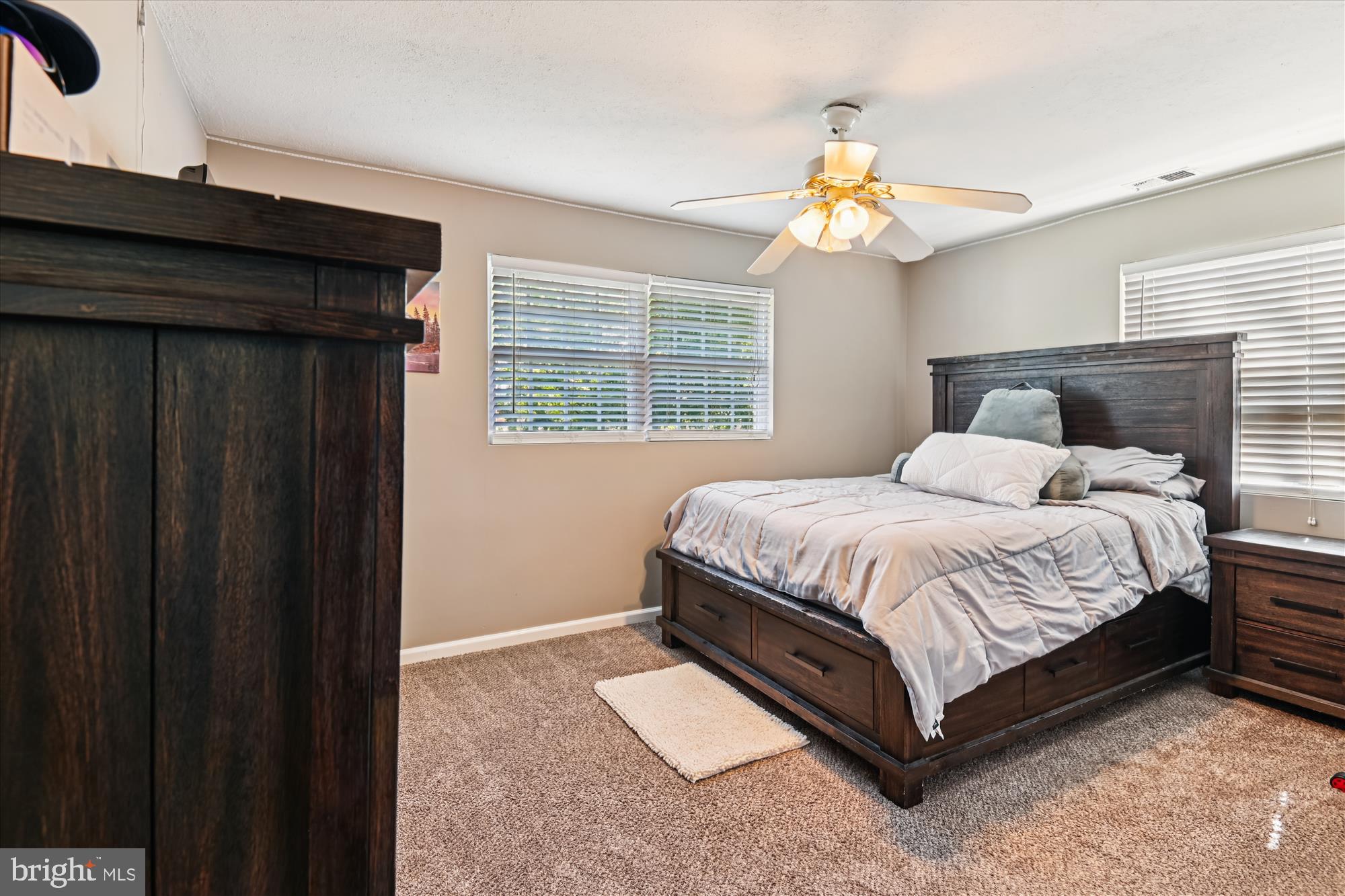 SELBY ON THE BAY - Residential