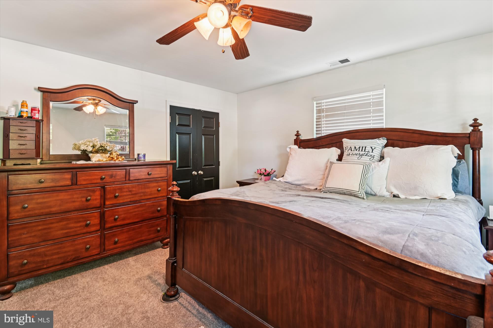 SELBY ON THE BAY - Residential