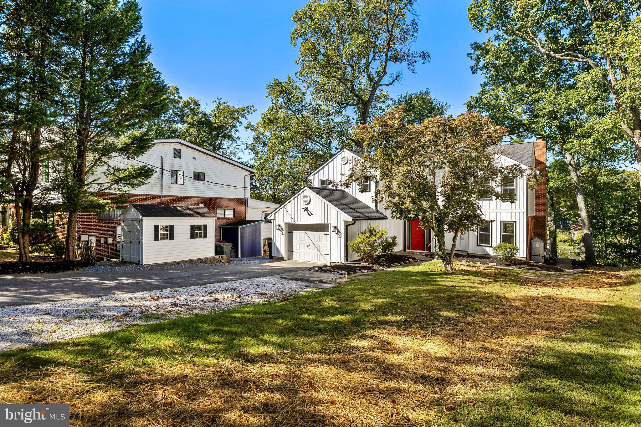 753 ROLLING VIEW DRIVE