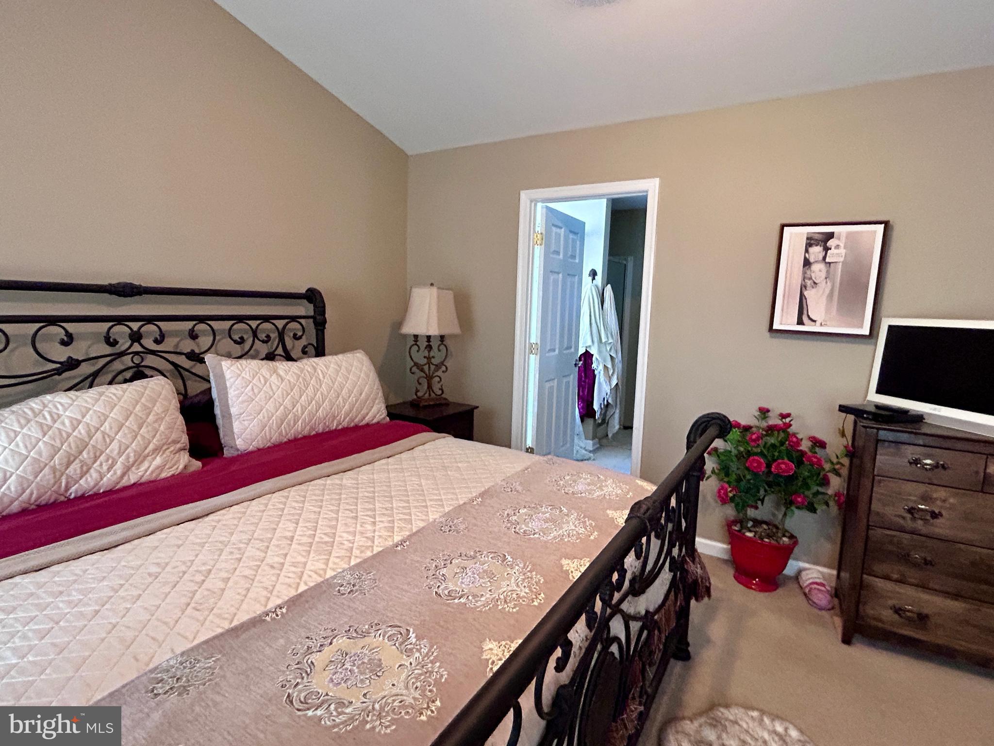 PRENTISS POINT - Residential