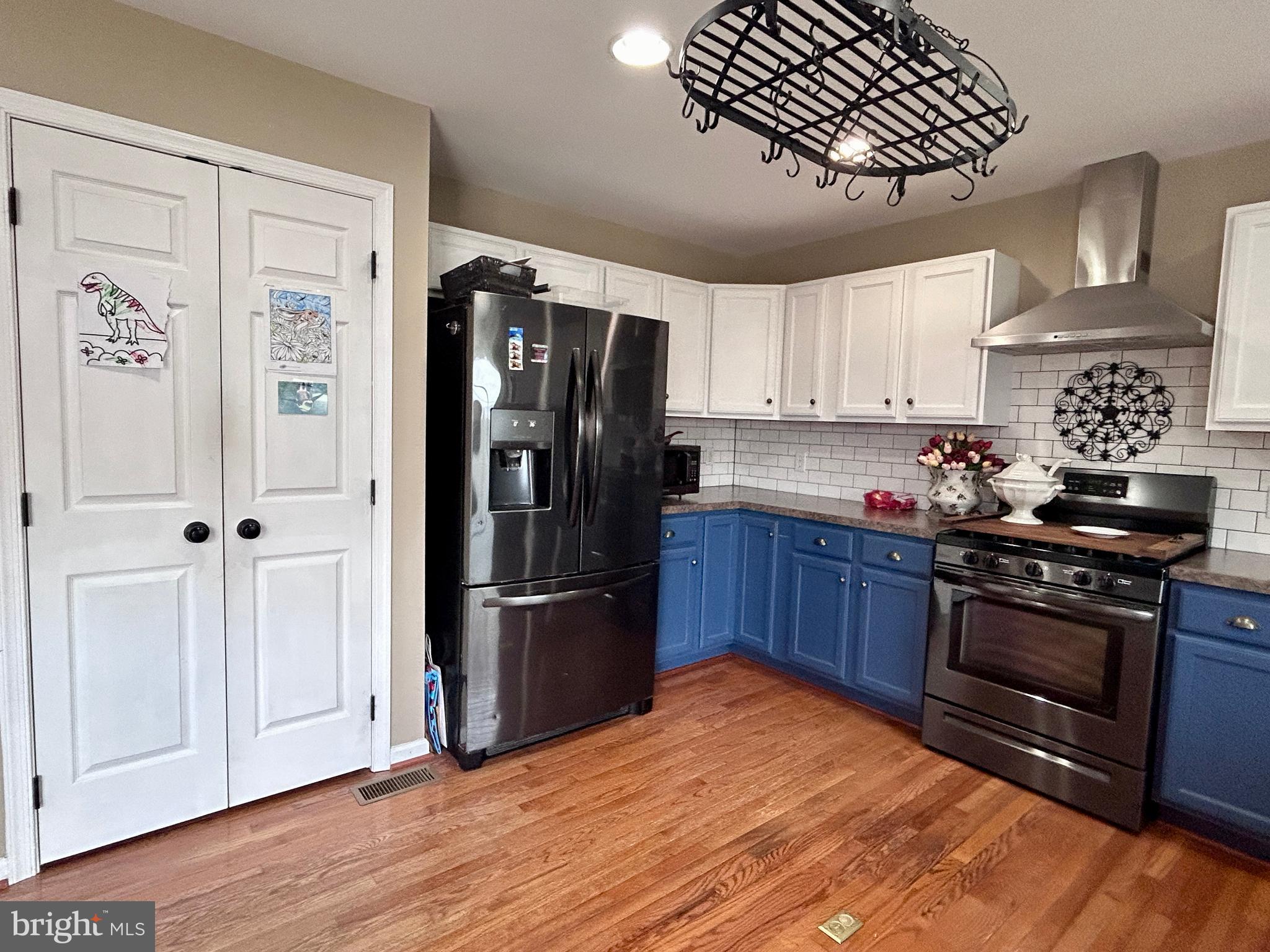 PRENTISS POINT - Residential