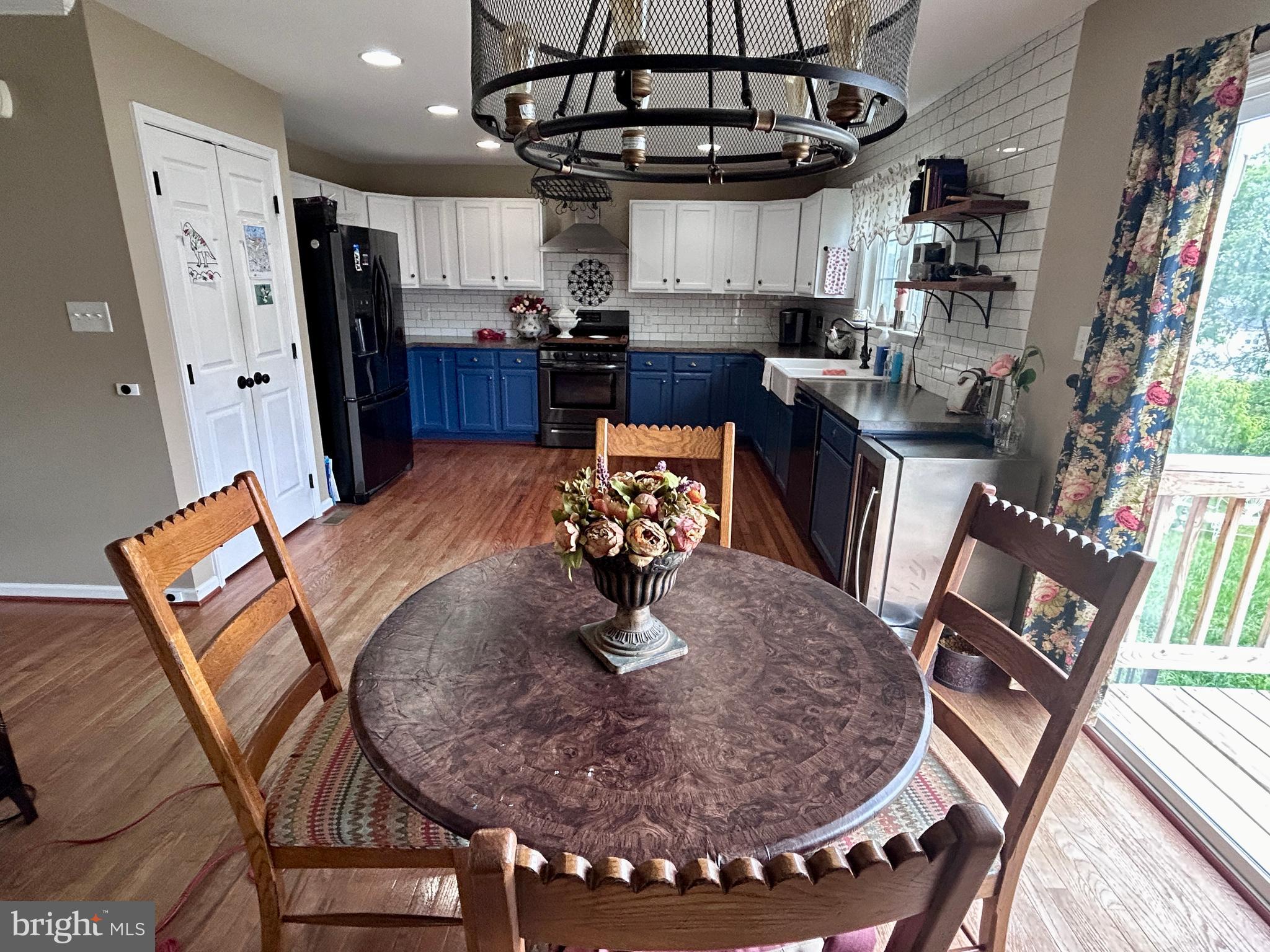 PRENTISS POINT - Residential