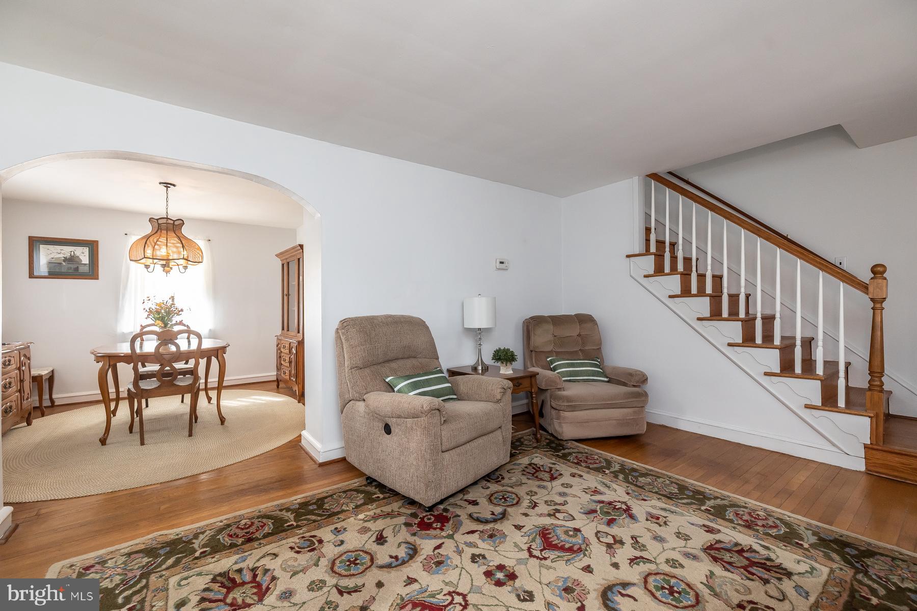 607 N JOHNSON BOULEVARD