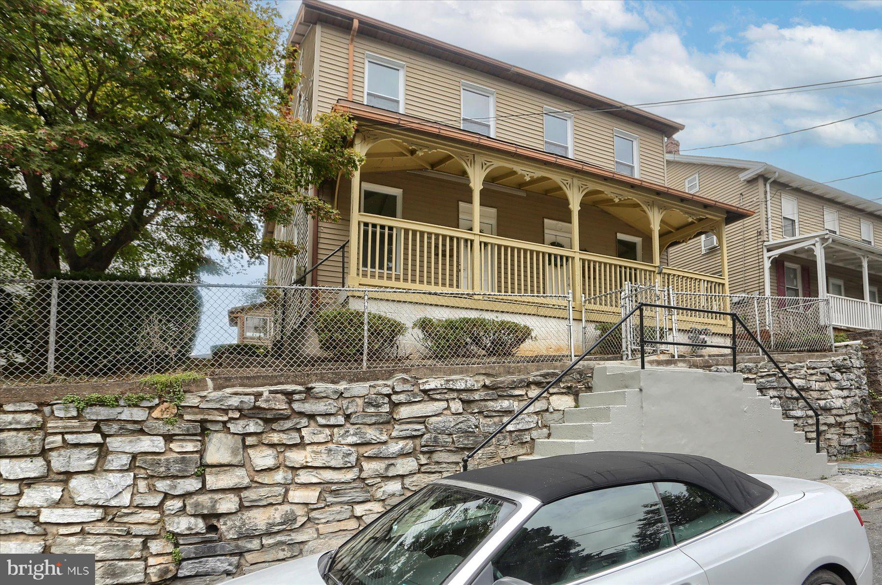 STEELTON BOROUGH - Residential