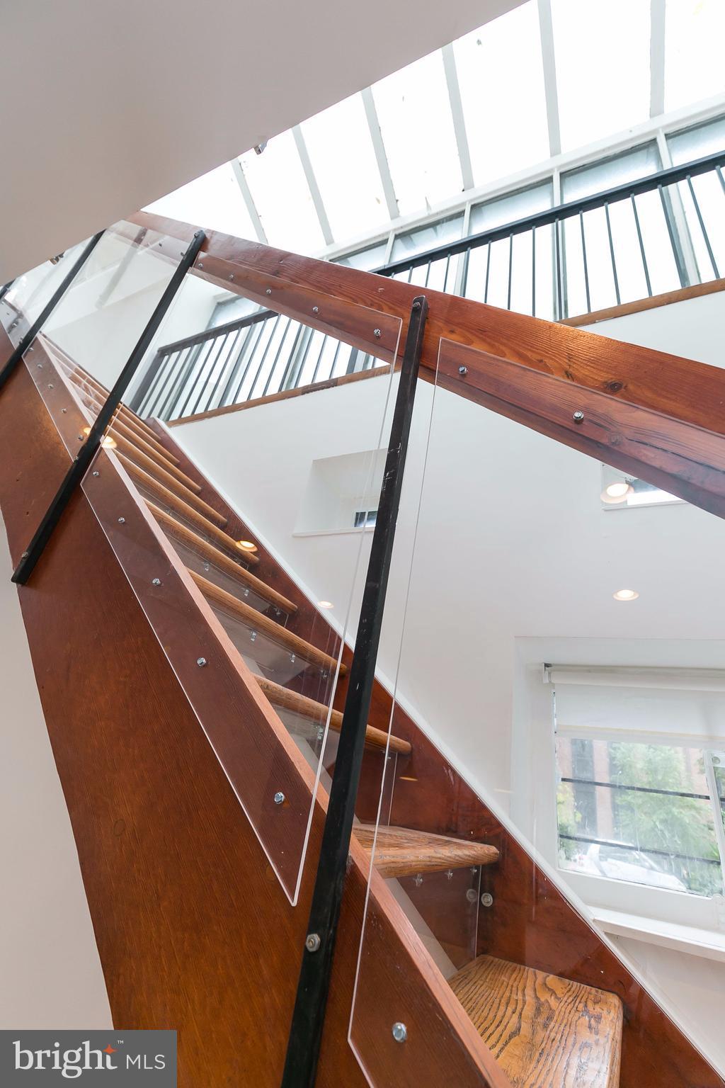 BOLTON HILL HISTORIC DISTRICT - Residential Lease