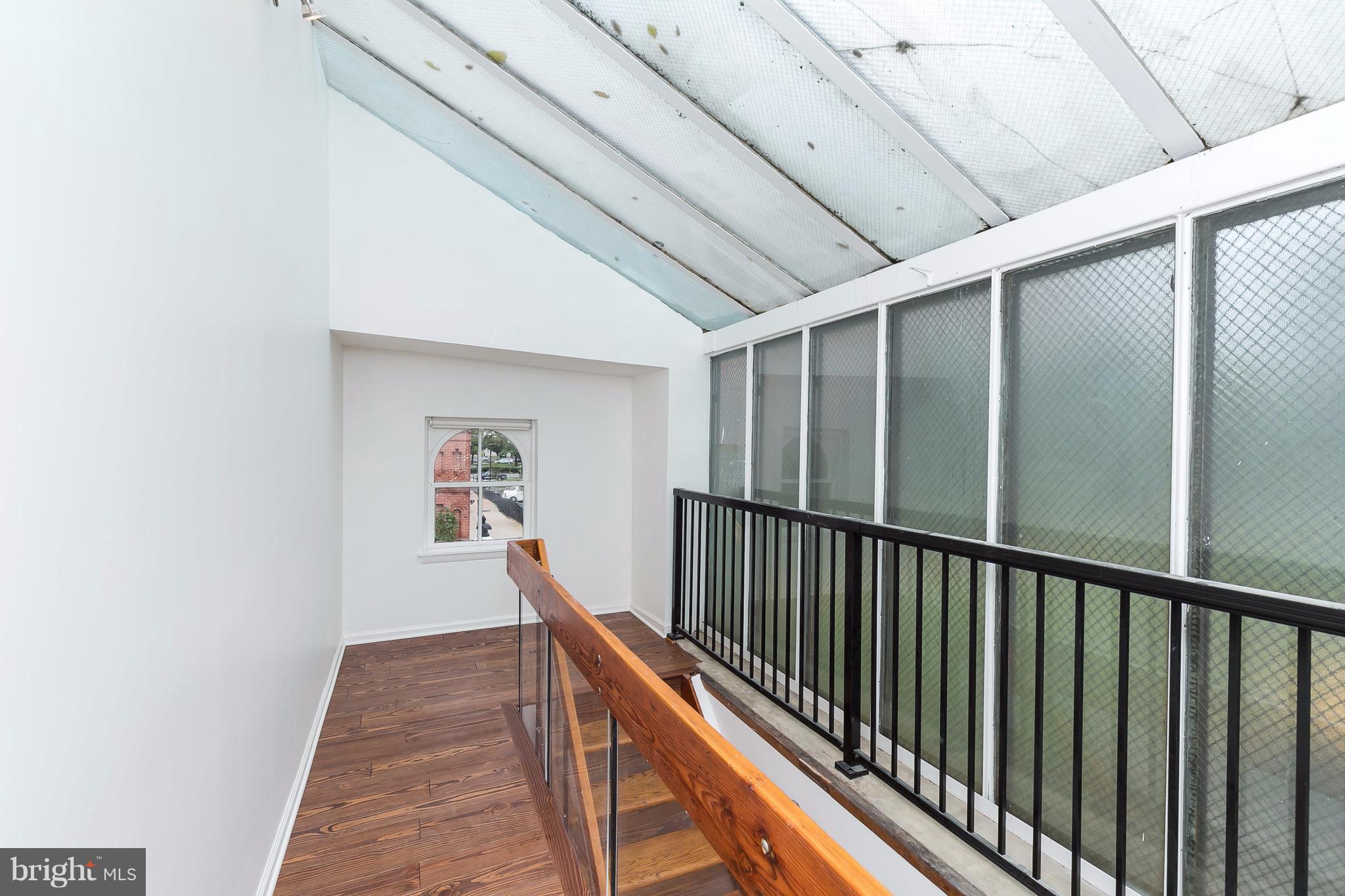 BOLTON HILL HISTORIC DISTRICT - Residential Lease