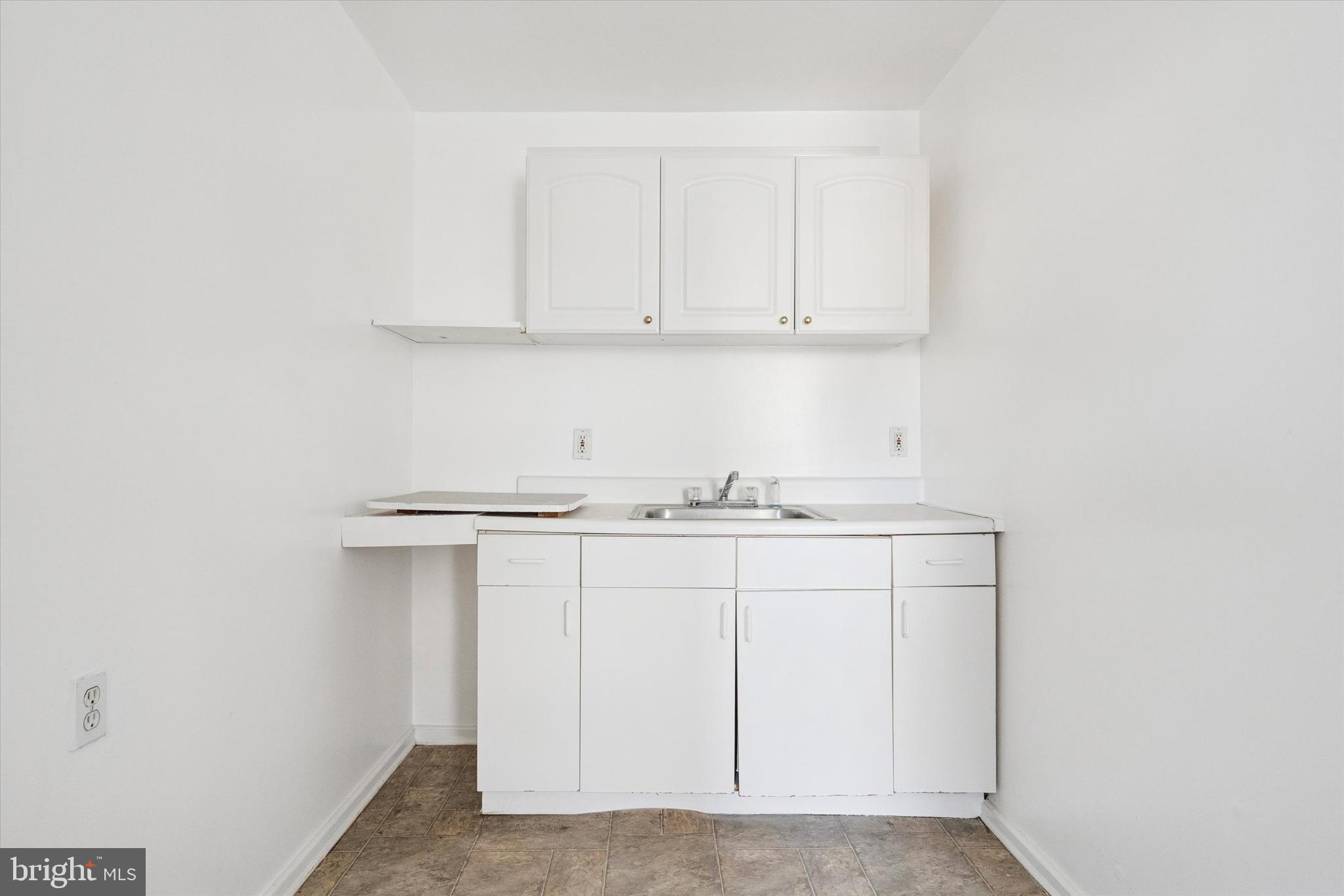 TEMPLE UNIVERSITY - Residential Income