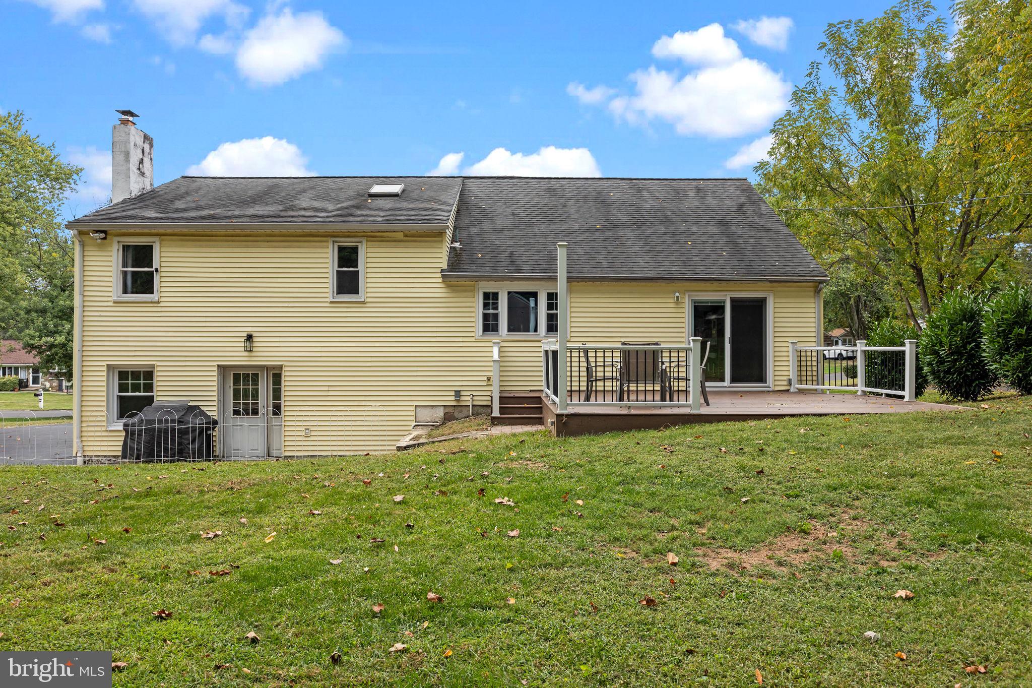 CHURCHVILLE MANOR - Residential