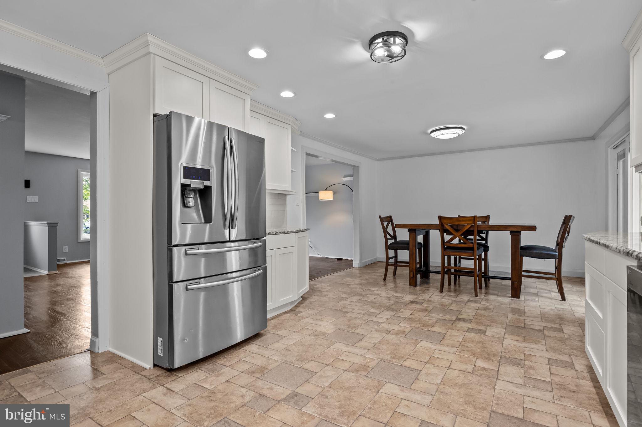 CHURCHVILLE MANOR - Residential