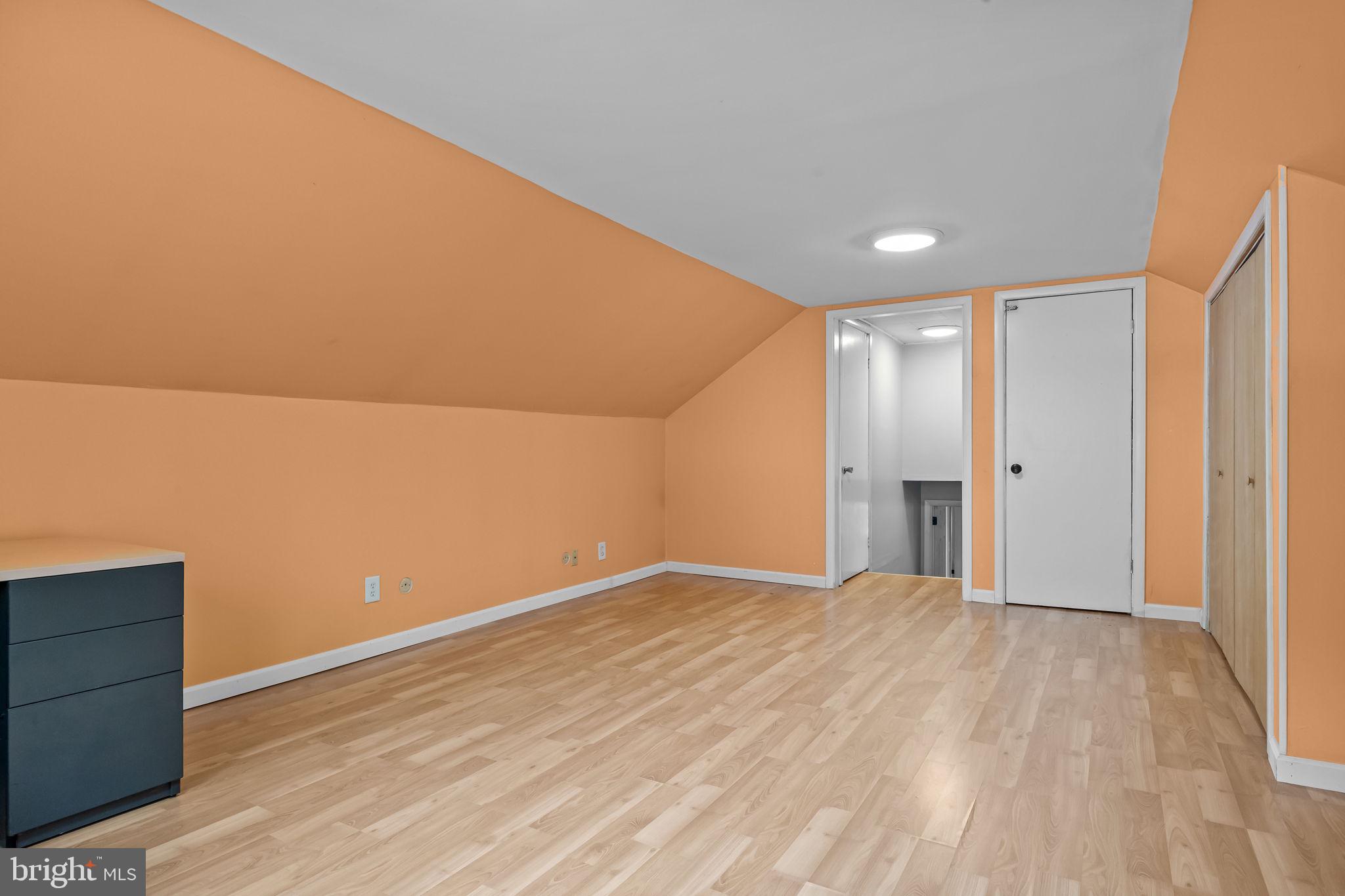 CHURCHVILLE MANOR - Residential