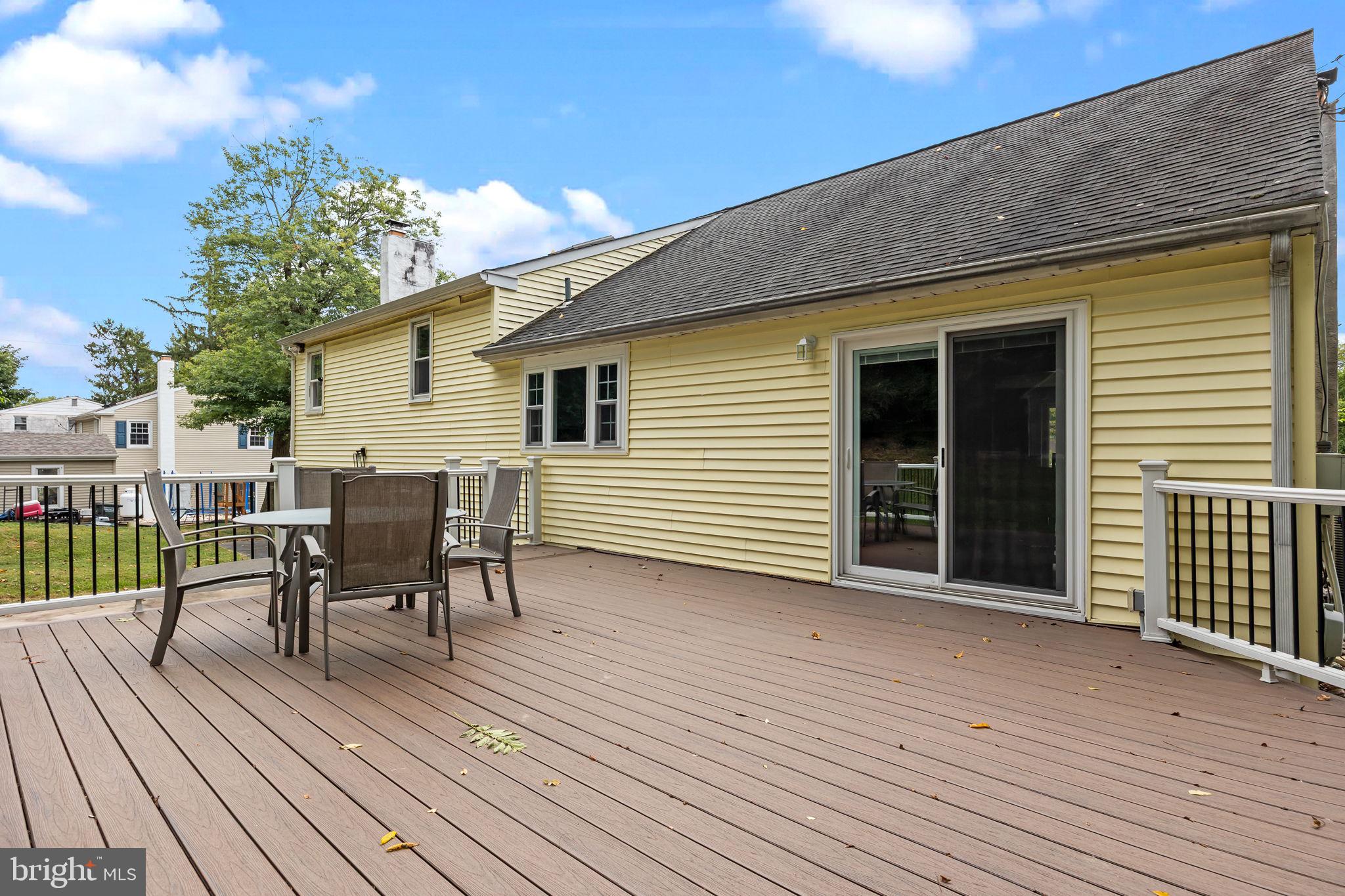 CHURCHVILLE MANOR - Residential