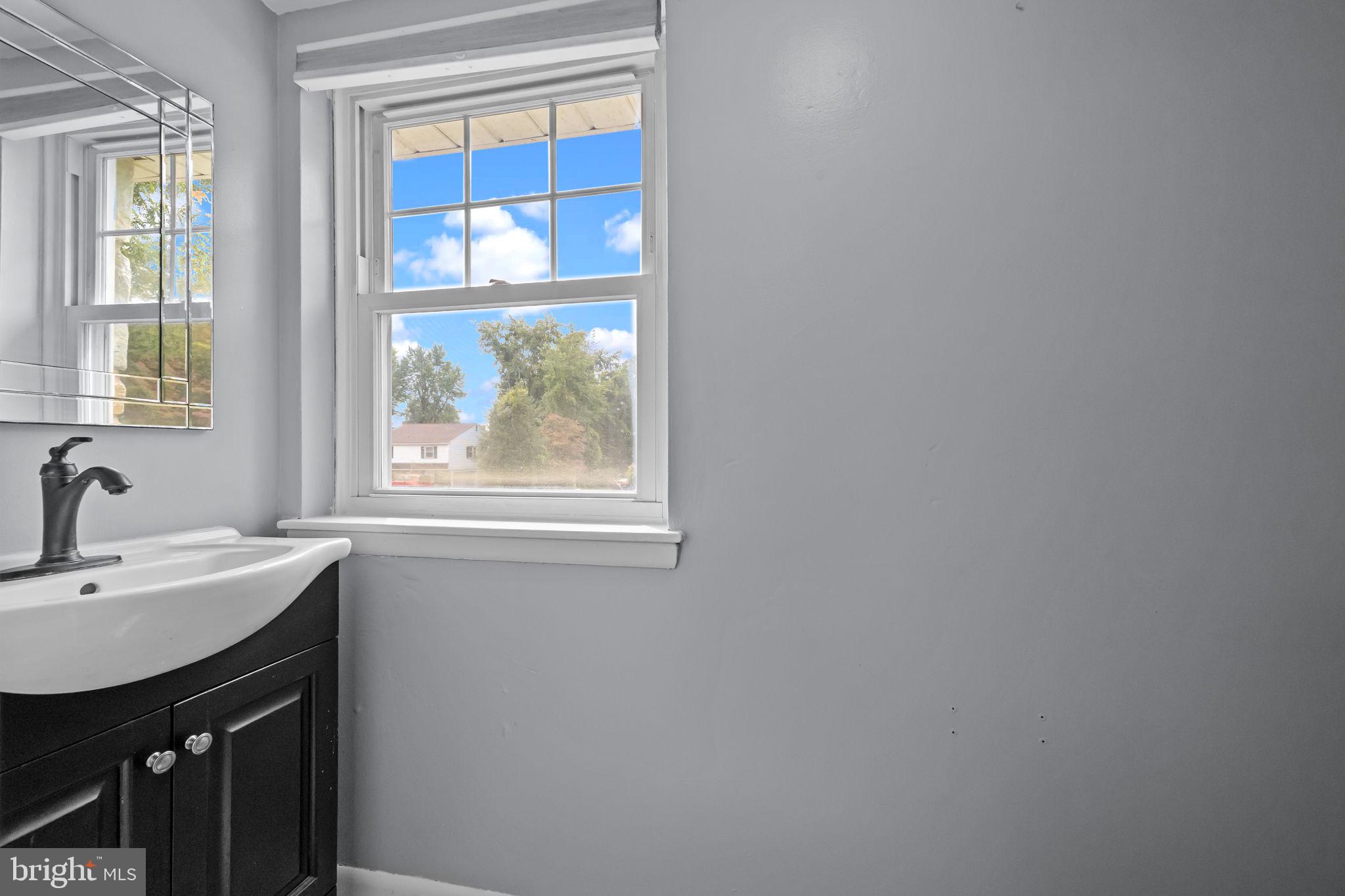 CHURCHVILLE MANOR - Residential