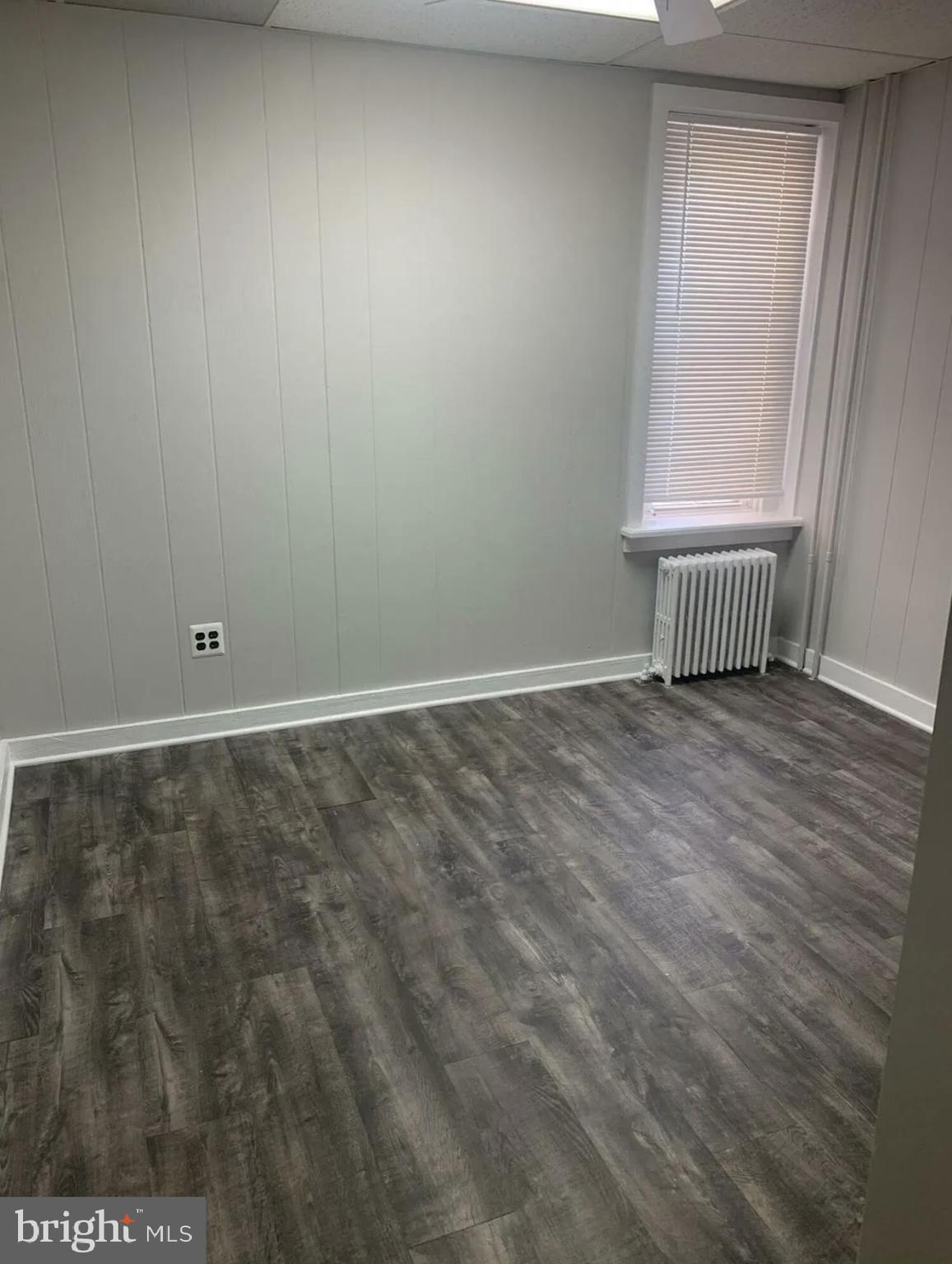 LAUREL - Residential Lease