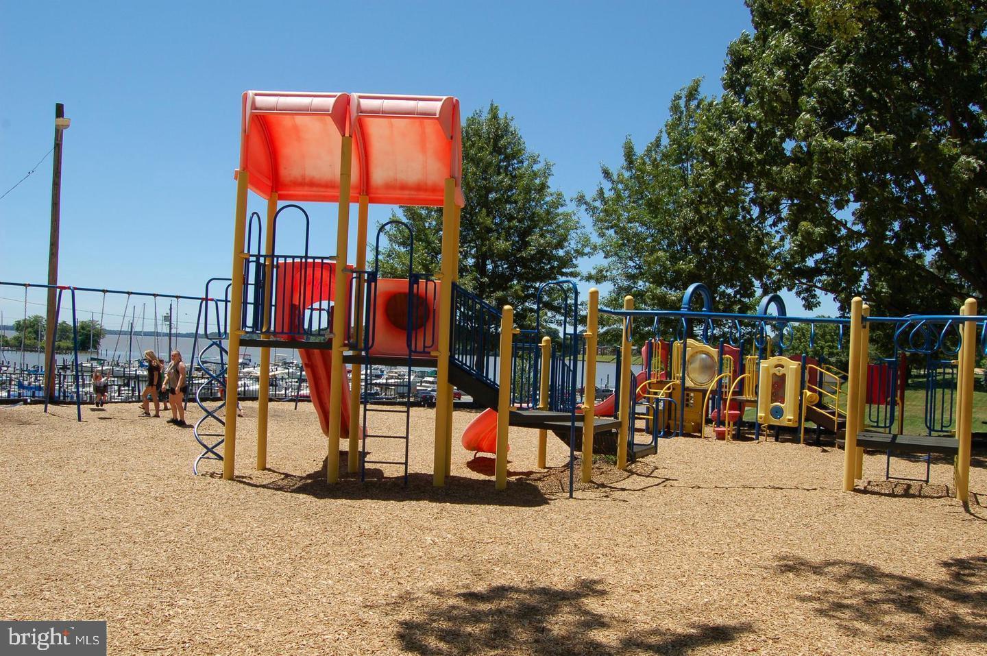 CANVASBACK COVE - Residential Lease