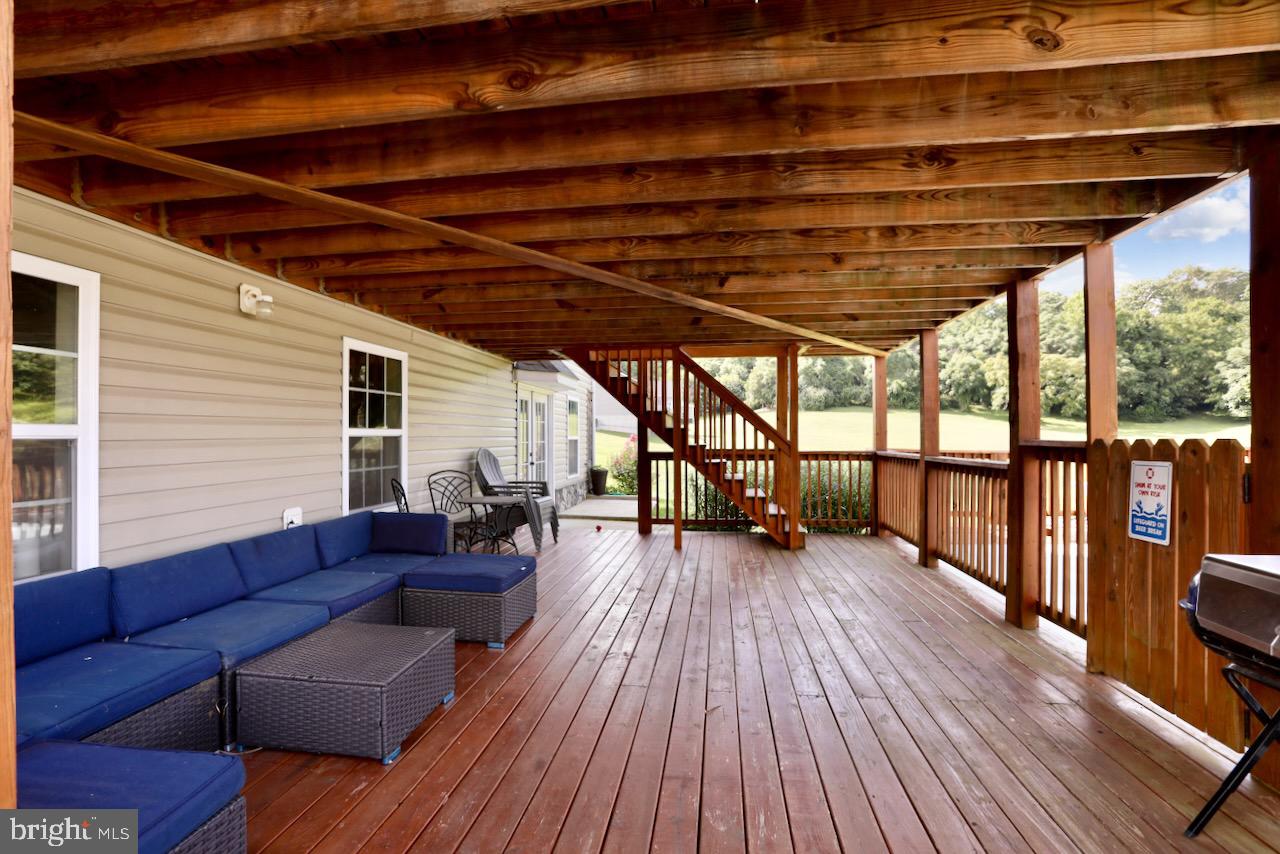 CROSSINGS ON THE POTOMAC - Residential