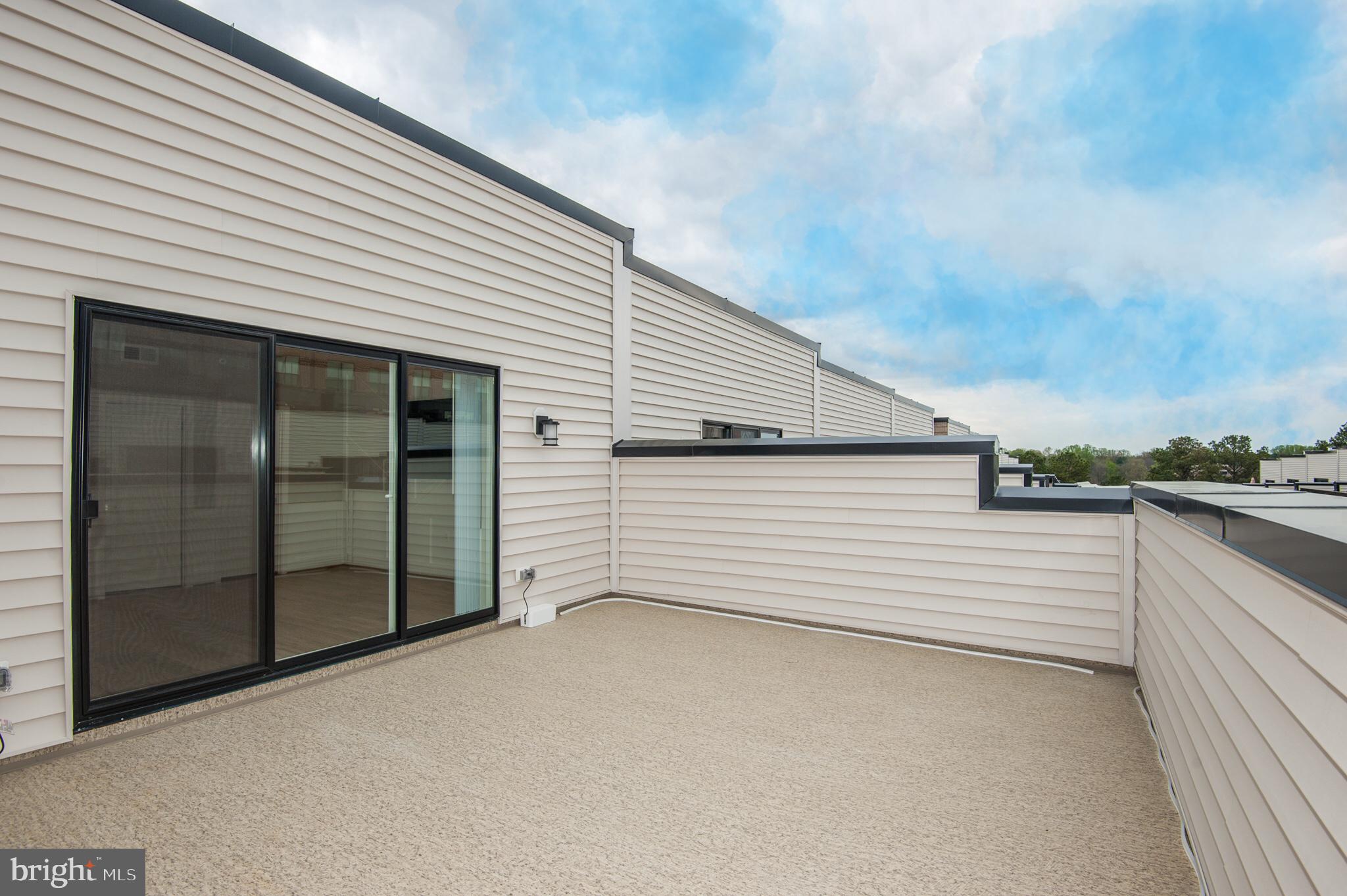 UNION TOWNS - Residential Lease