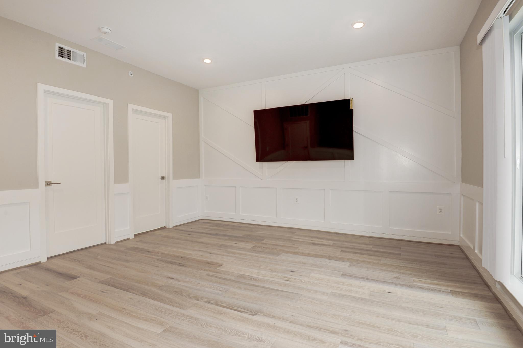 UNION TOWNS - Residential Lease