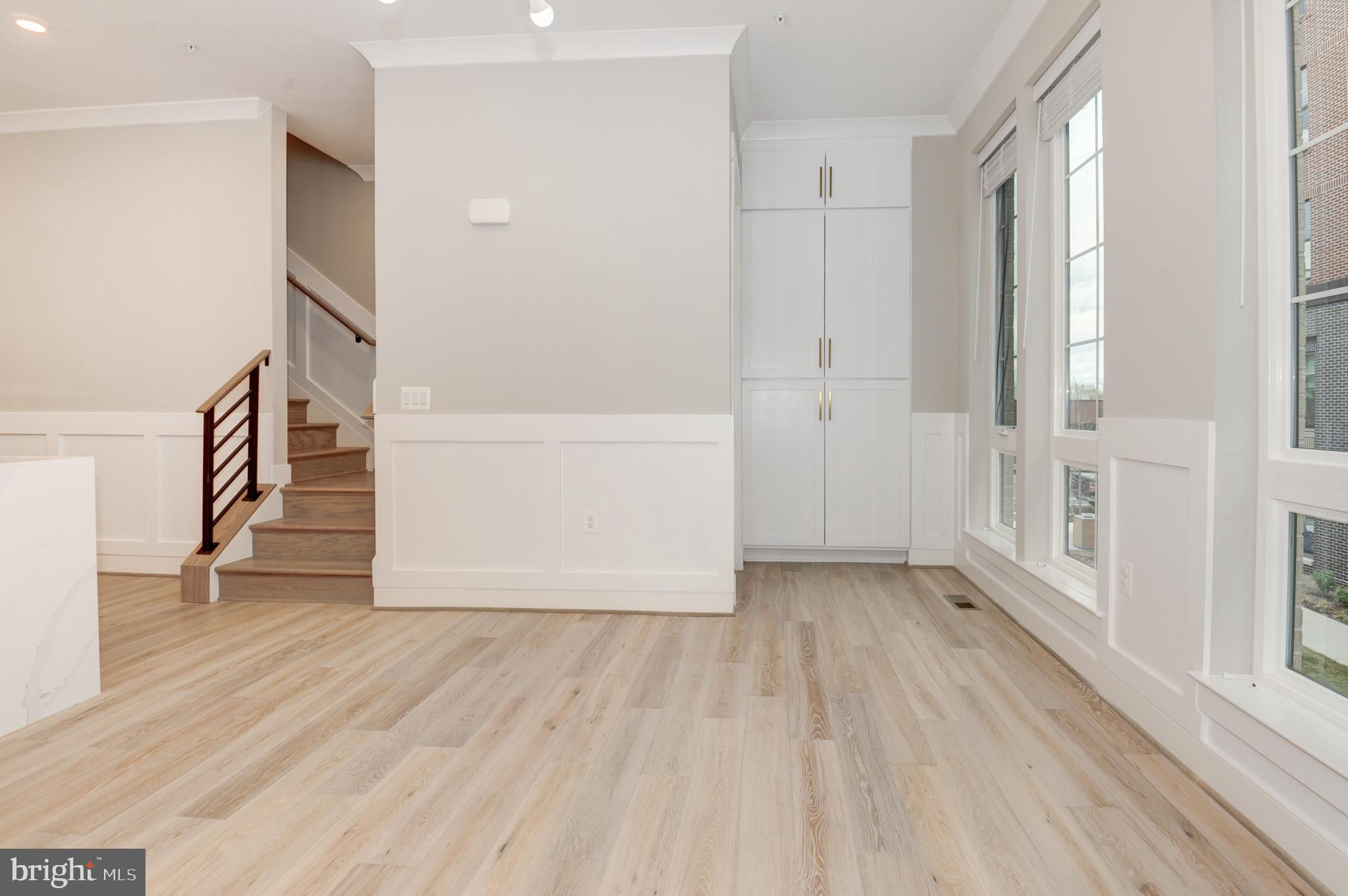 UNION TOWNS - Residential Lease