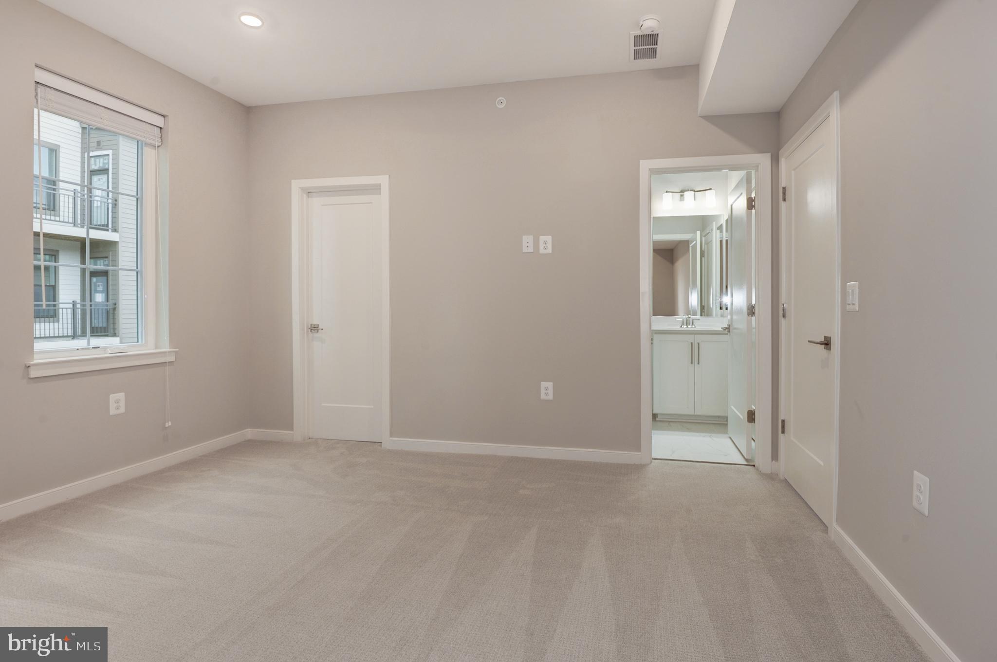 UNION TOWNS - Residential Lease