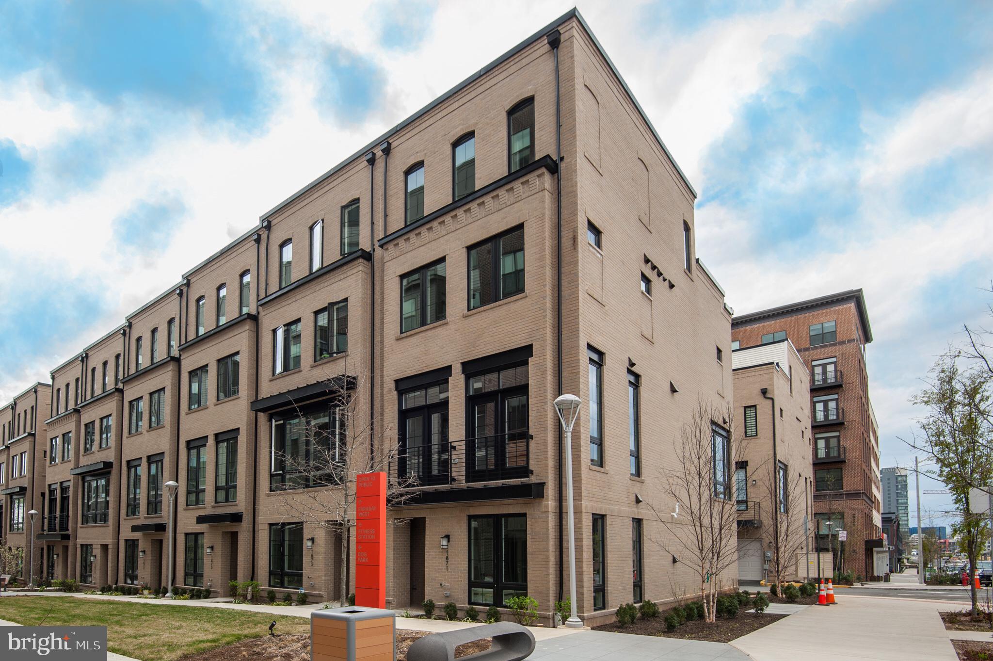 UNION TOWNS - Residential Lease